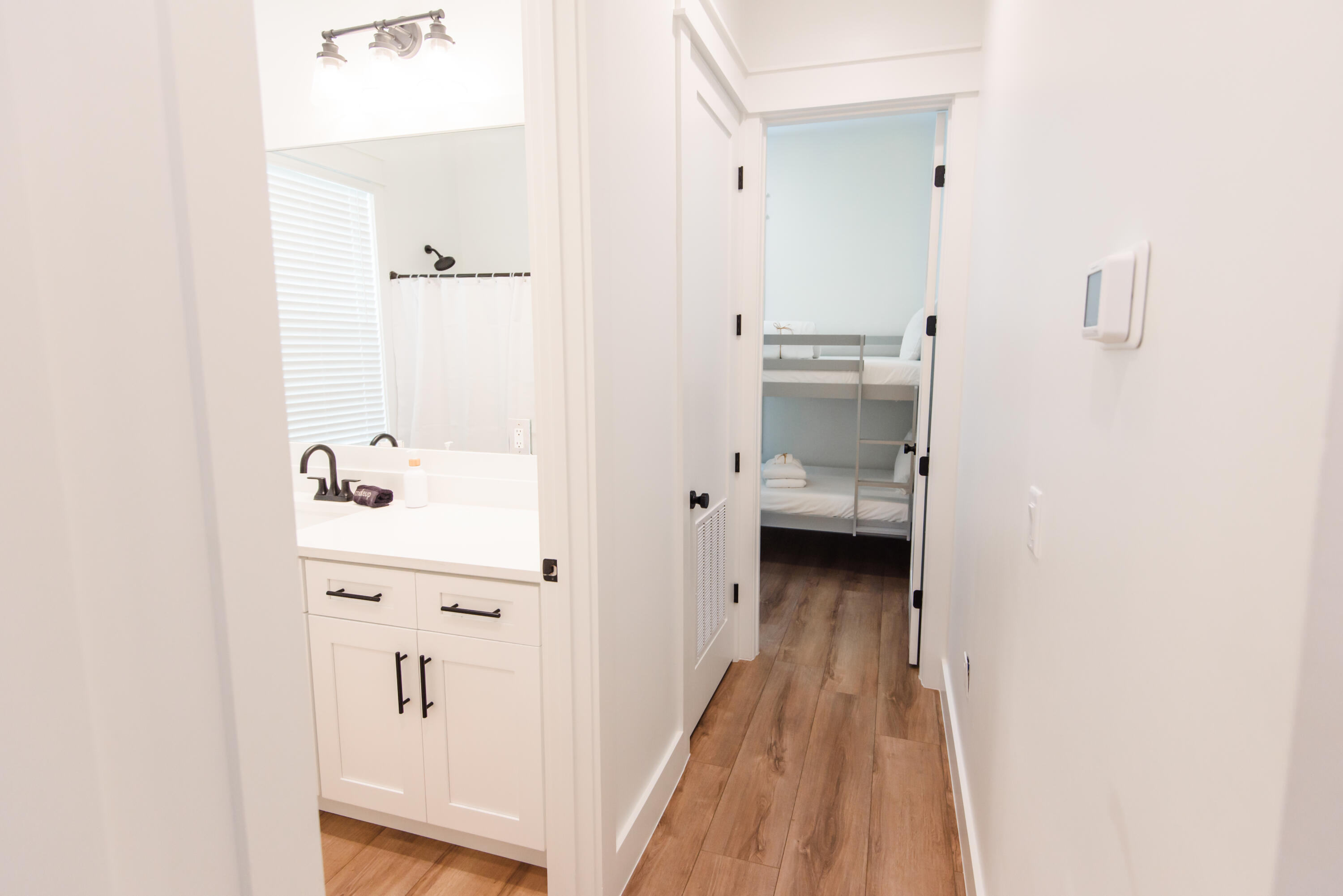 LAKESIDE AT BLUE MOUNTAIN BEACH - Residential Lease