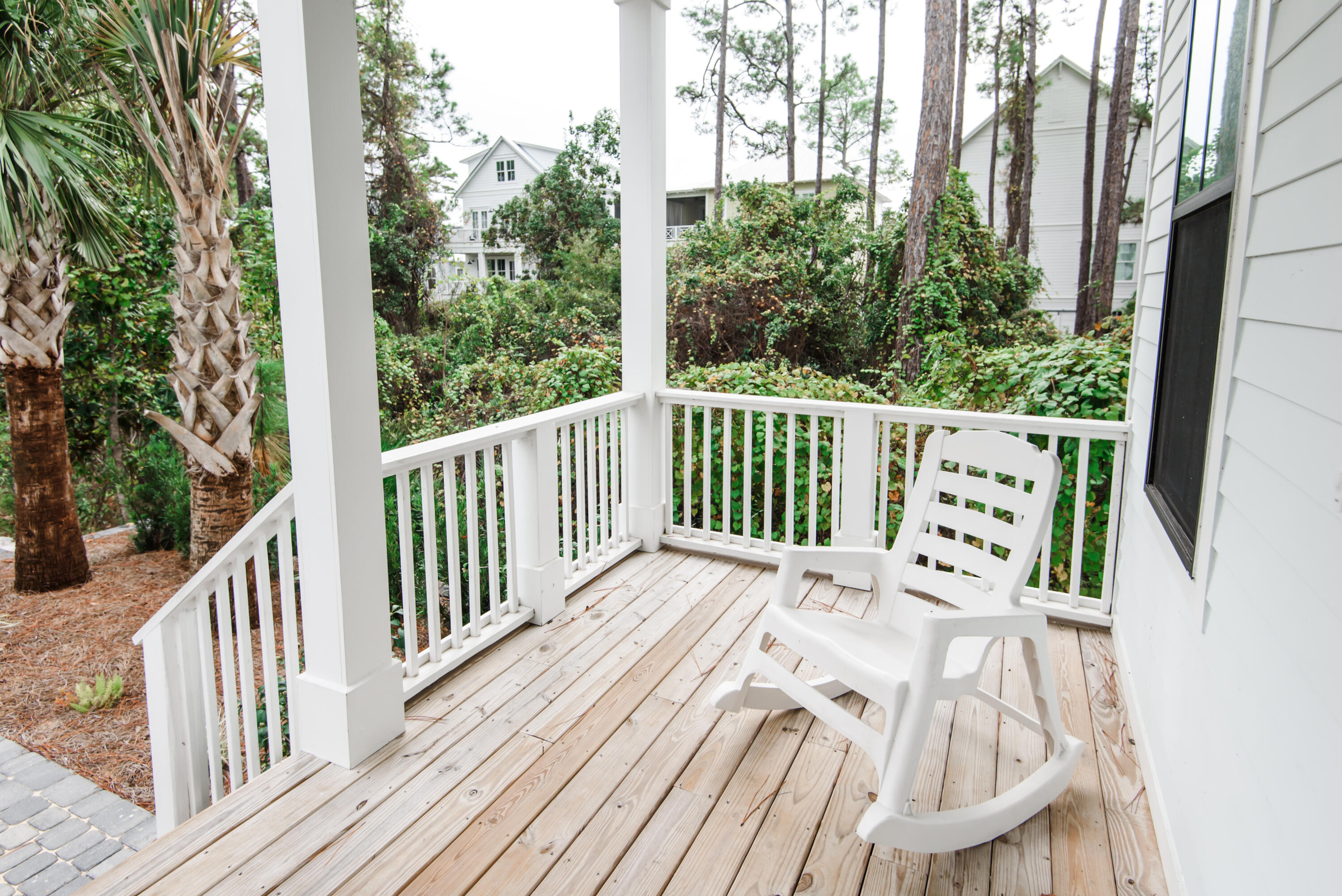 LAKESIDE AT BLUE MOUNTAIN BEACH - Residential Lease