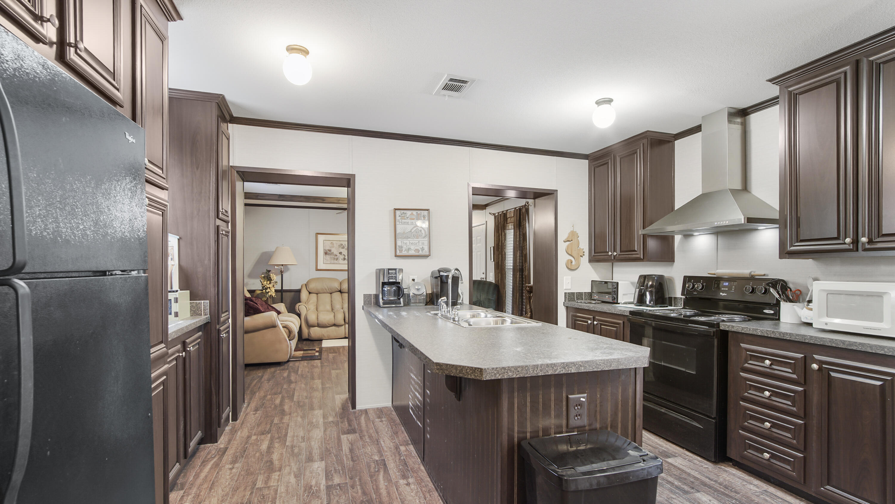 MAGNOLIA BAYE S/D - Residential