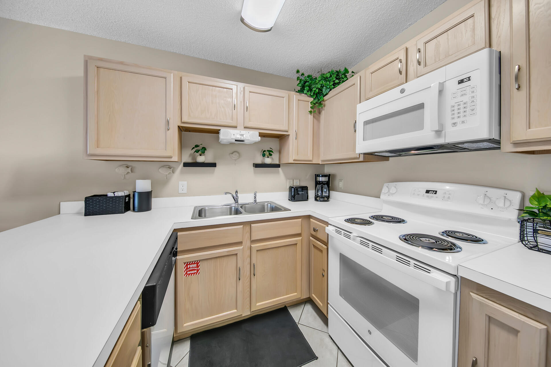 GRAND CARIBBEAN WEST CONDO - Residential