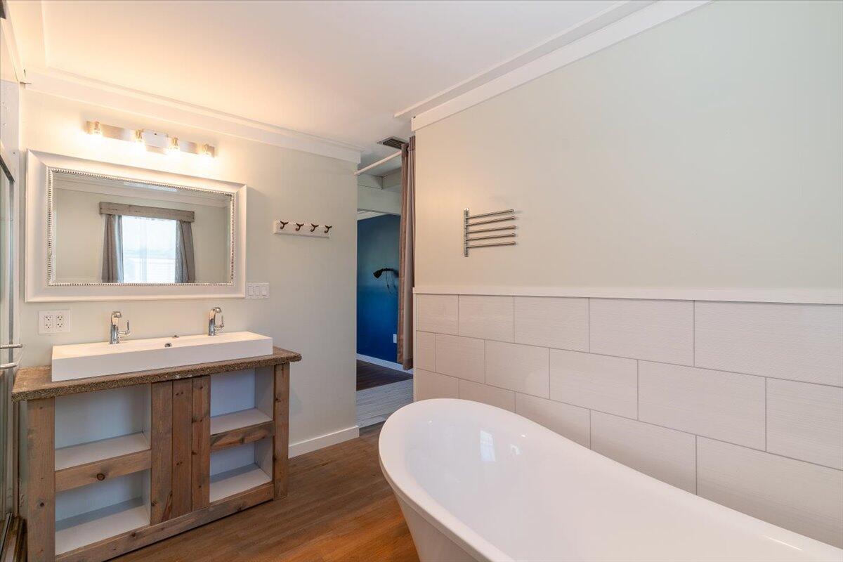 SANTASIA PARK 5TH ADDN - Residential Lease