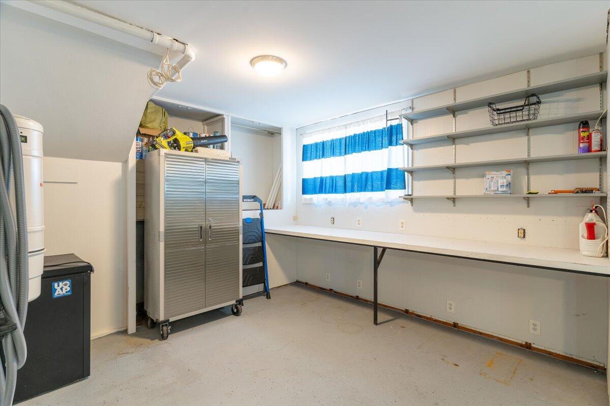 SANTASIA PARK 5TH ADDN - Residential Lease