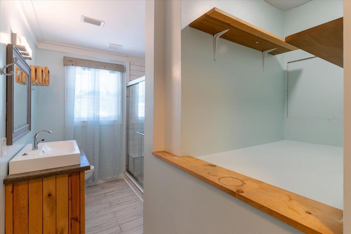 SANTASIA PARK 5TH ADDN - Residential Lease