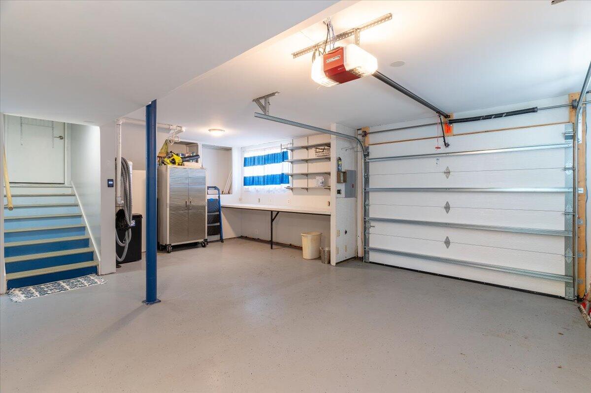 SANTASIA PARK 5TH ADDN - Residential Lease