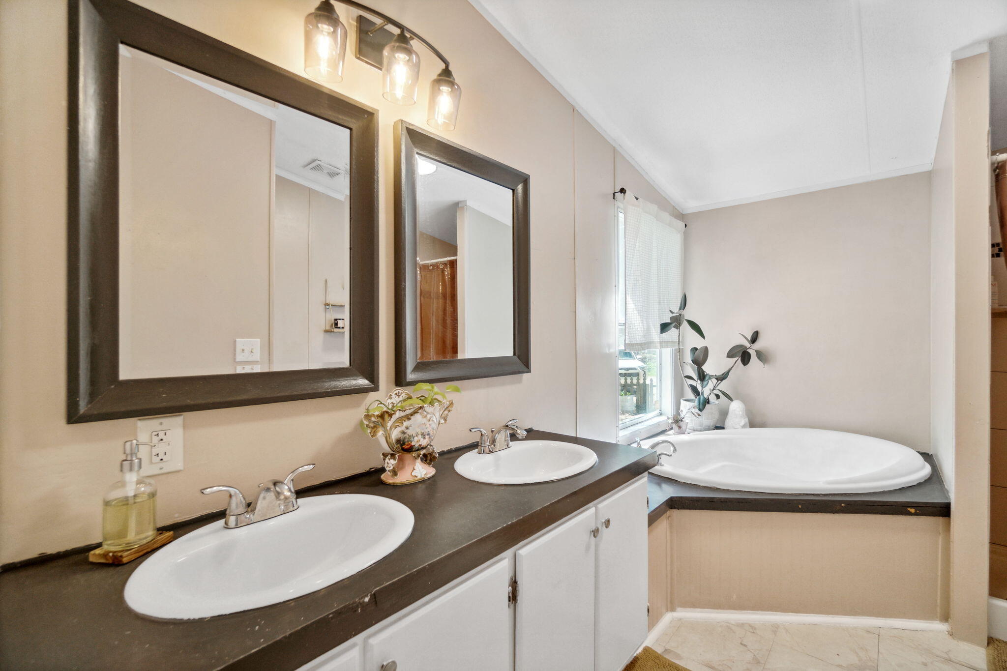 Town of Old Santa Rosa - Residential