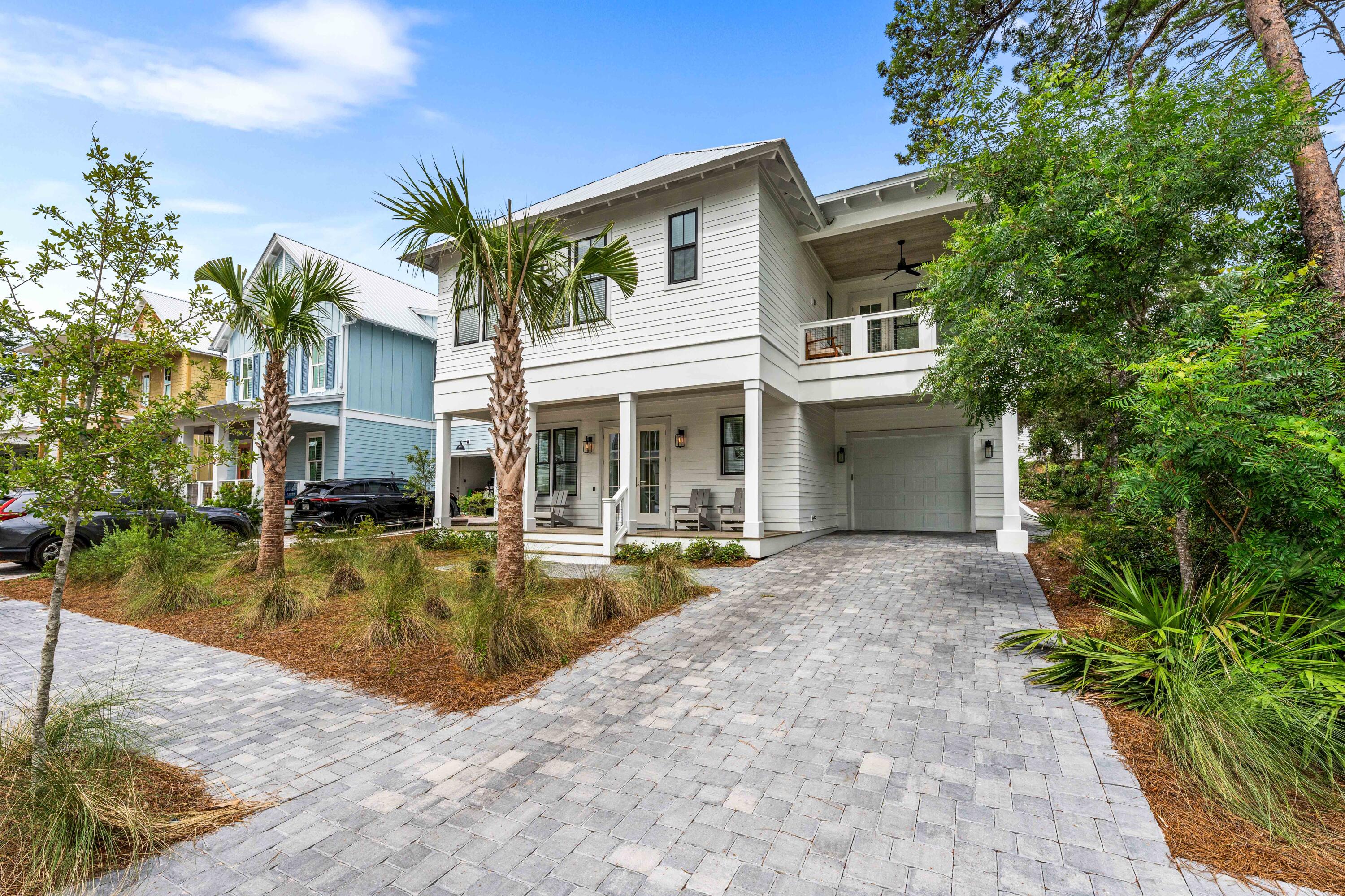 LAKESIDE AT BLUE MOUNTAIN BEACH - Residential