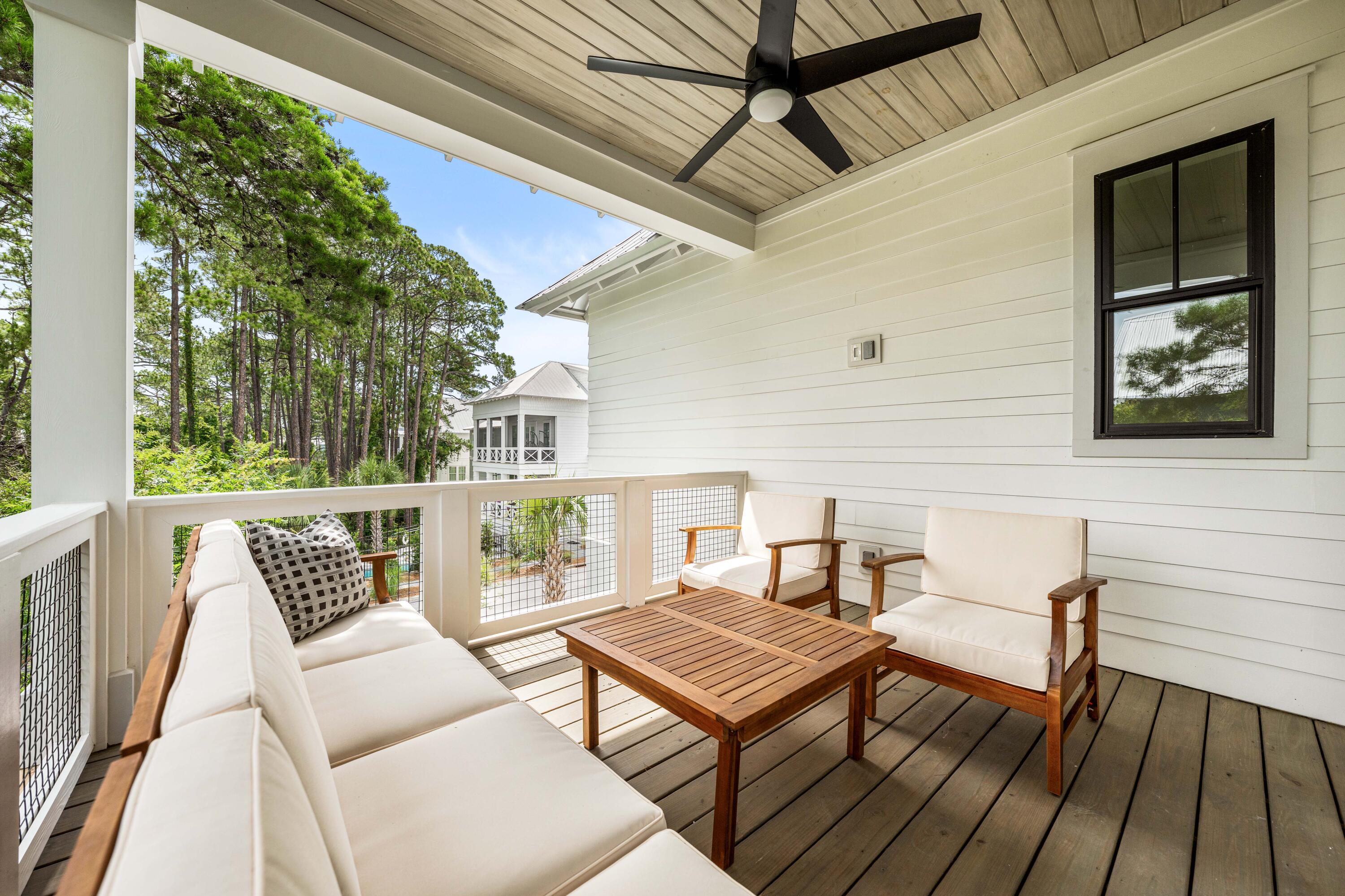 LAKESIDE AT BLUE MOUNTAIN BEACH - Residential