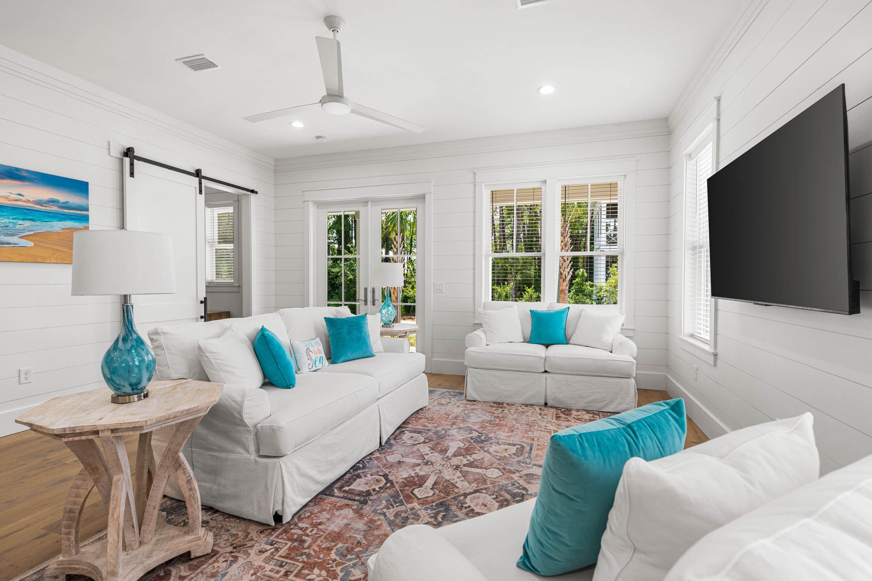 LAKESIDE AT BLUE MOUNTAIN BEACH - Residential