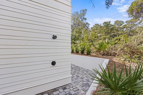 A home in Santa Rosa Beach