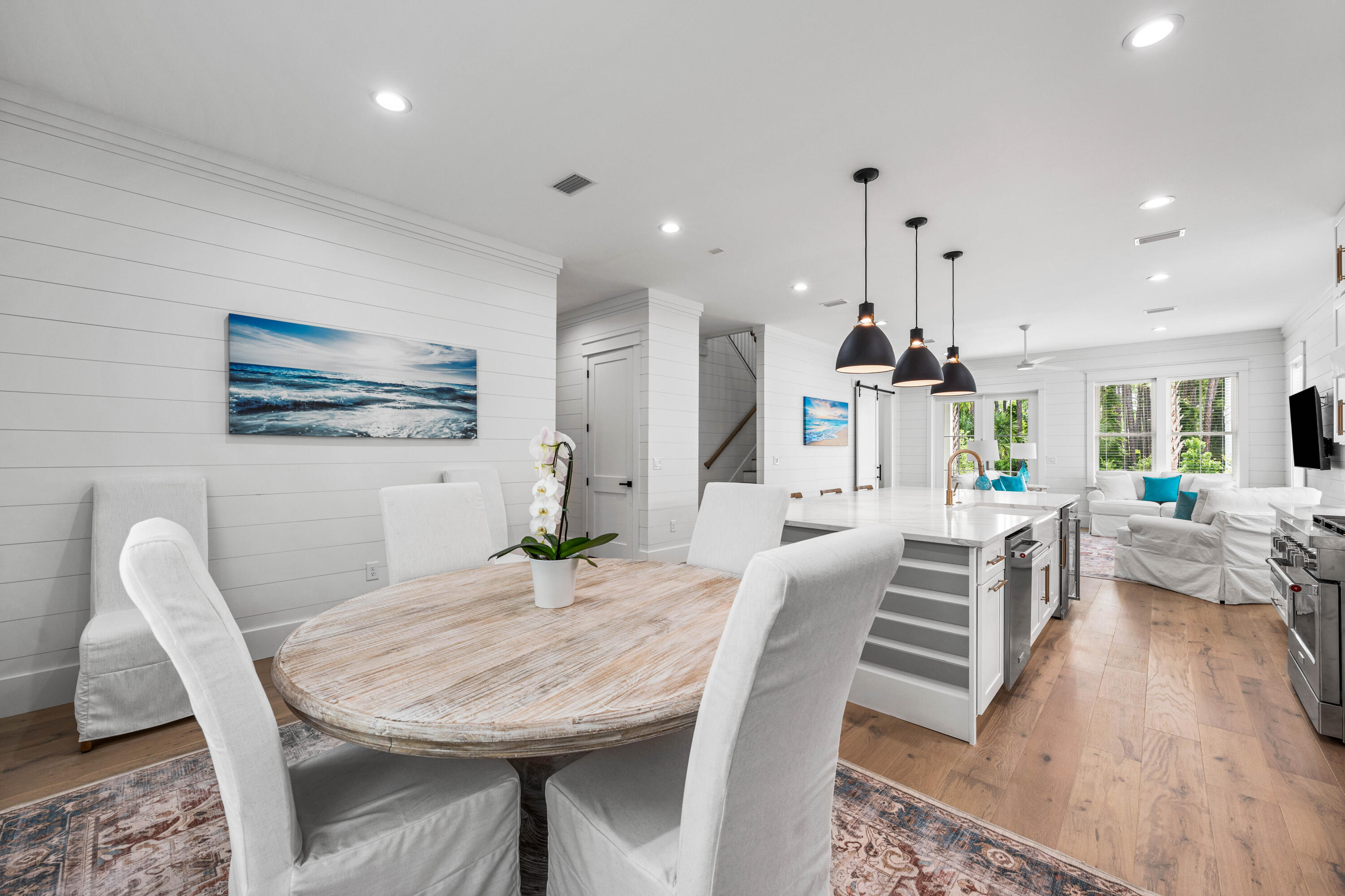 LAKESIDE AT BLUE MOUNTAIN BEACH - Residential