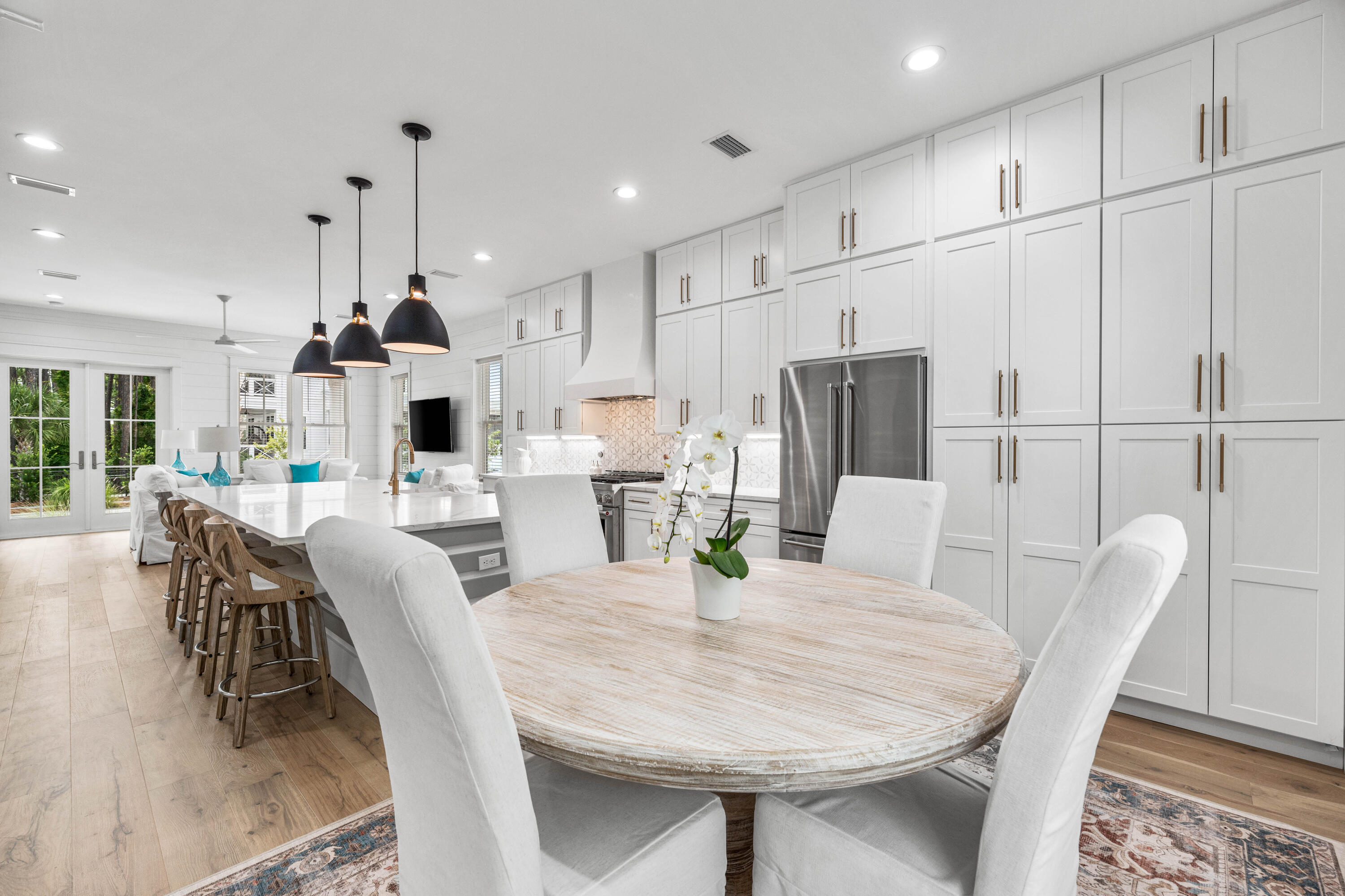 LAKESIDE AT BLUE MOUNTAIN BEACH - Residential