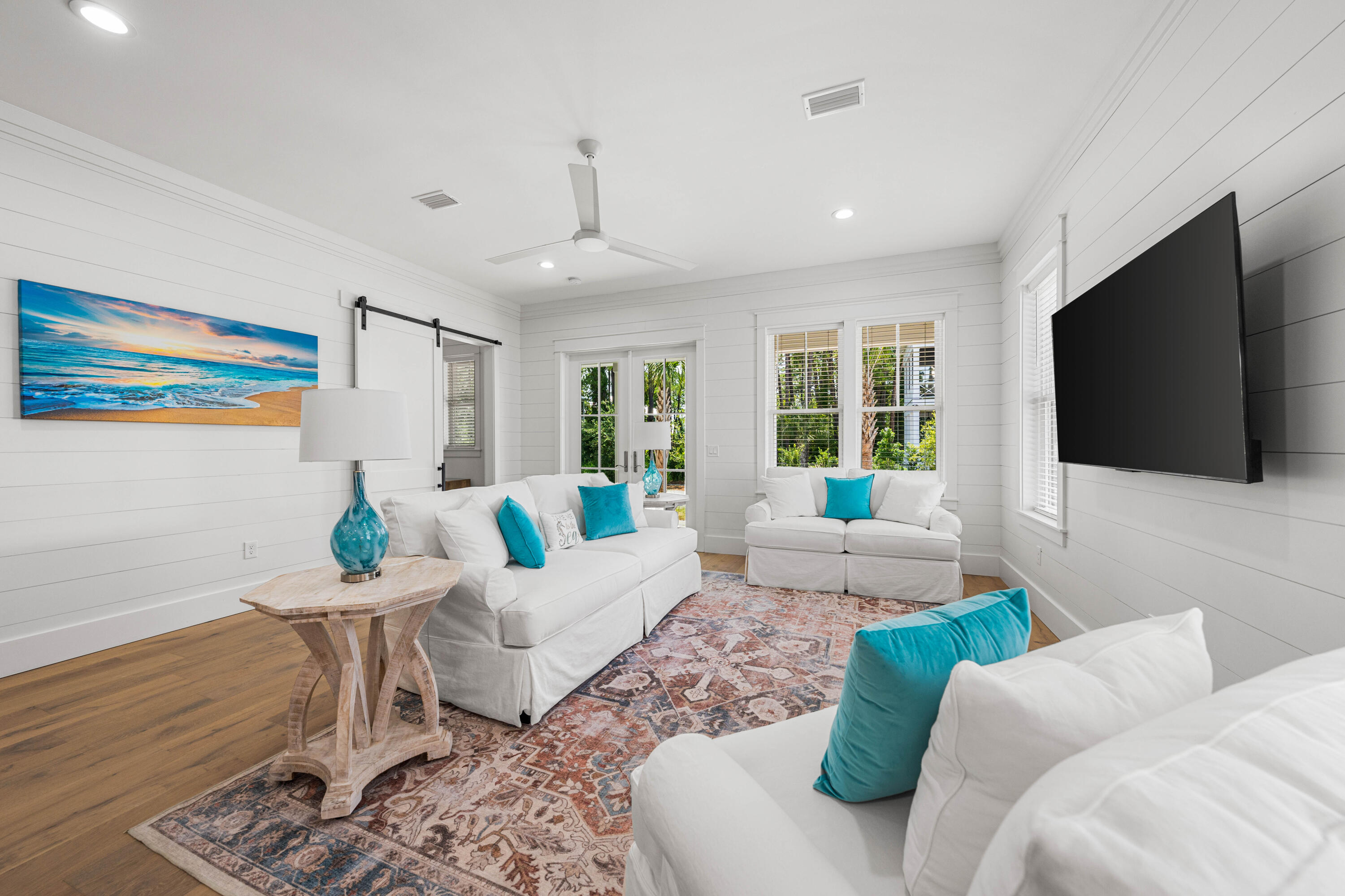 LAKESIDE AT BLUE MOUNTAIN BEACH - Residential