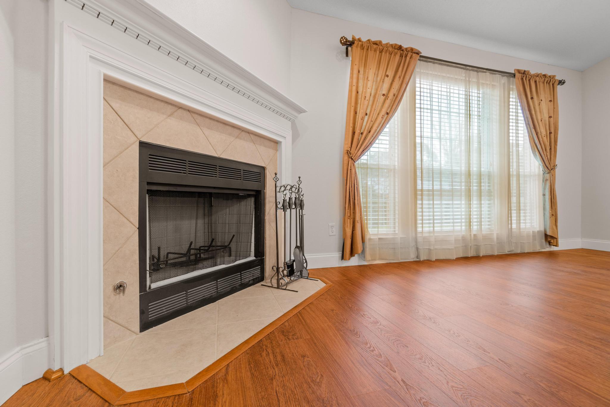 SOUND HAMMOCK - Residential