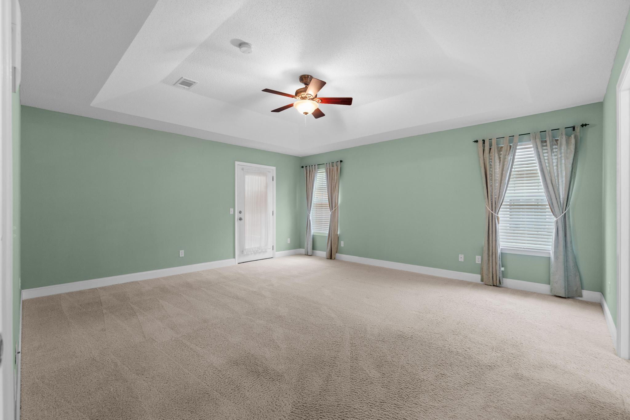 SOUND HAMMOCK - Residential