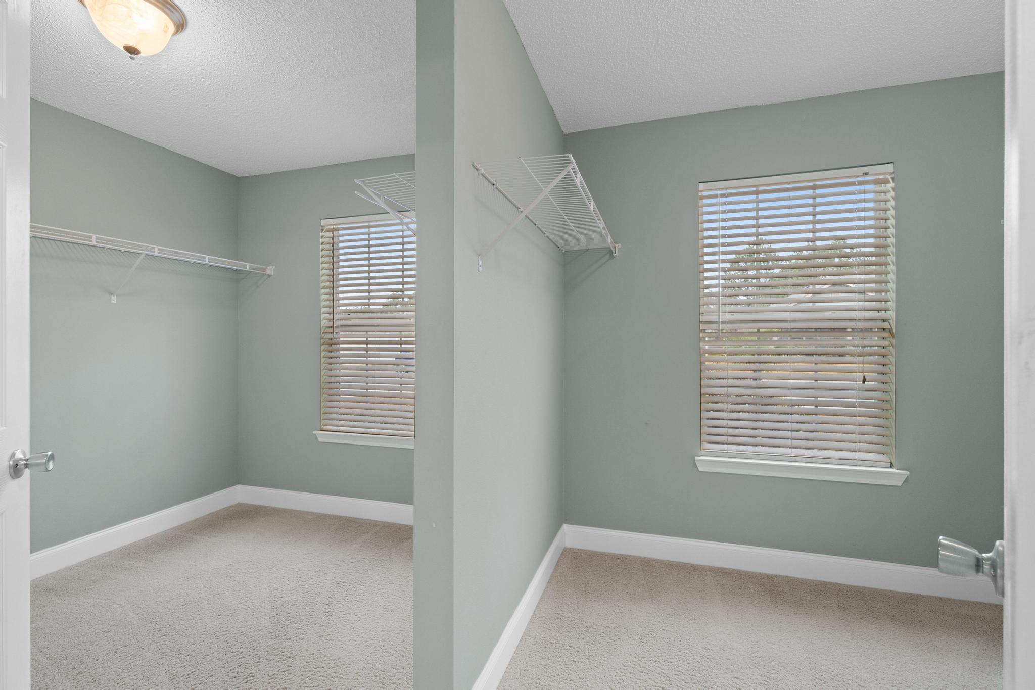 SOUND HAMMOCK - Residential