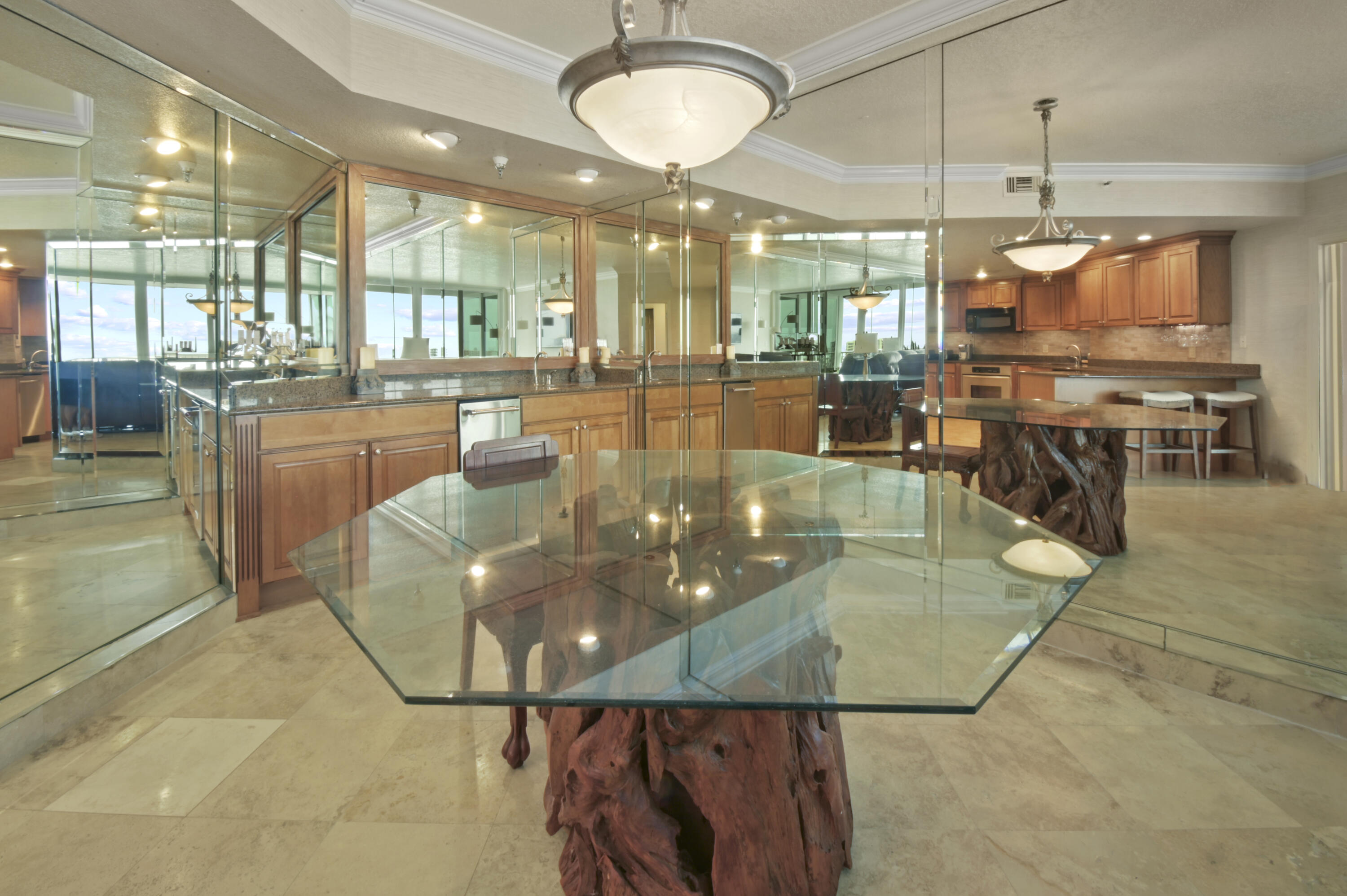 DESTIN YACHT CLUB CONDO - Residential