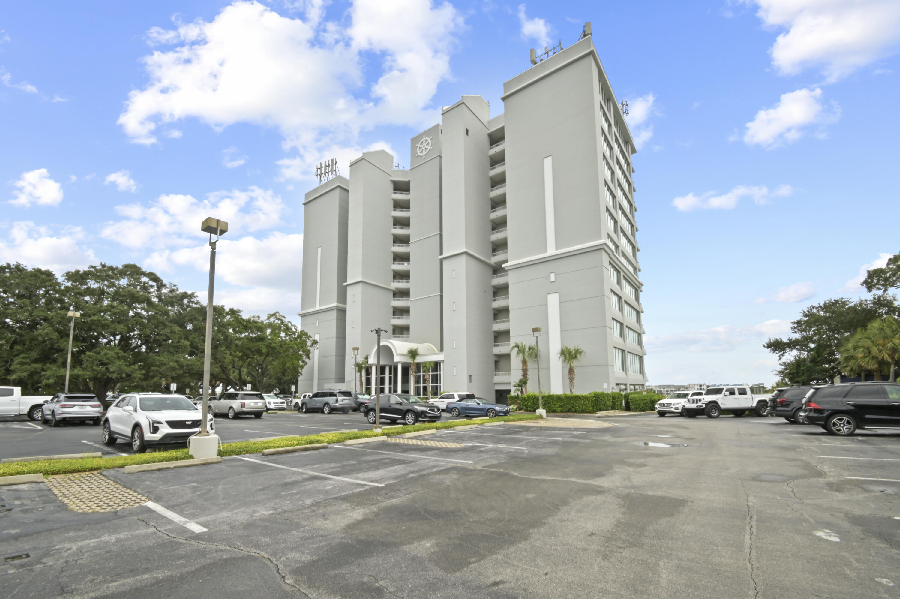 320 Harbor Boulevard 502