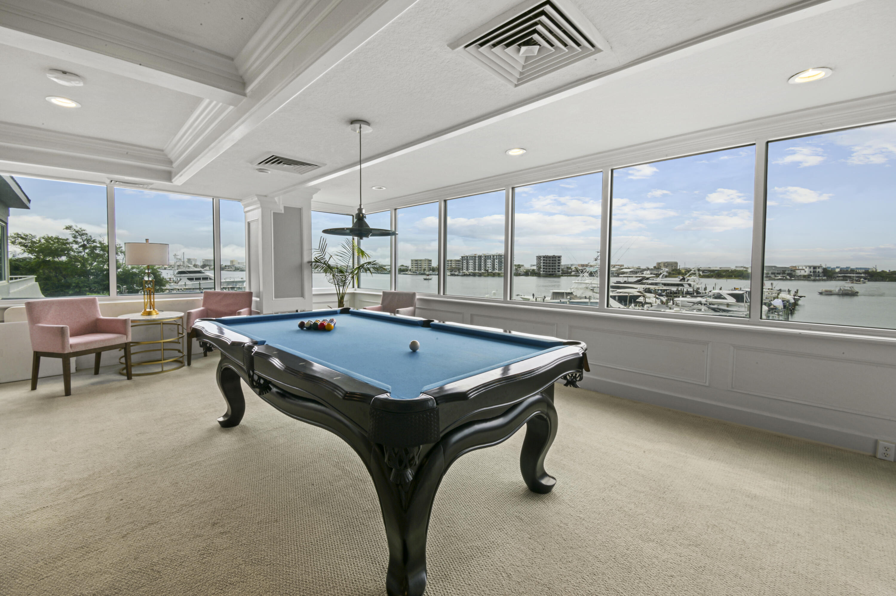 DESTIN YACHT CLUB CONDO - Residential