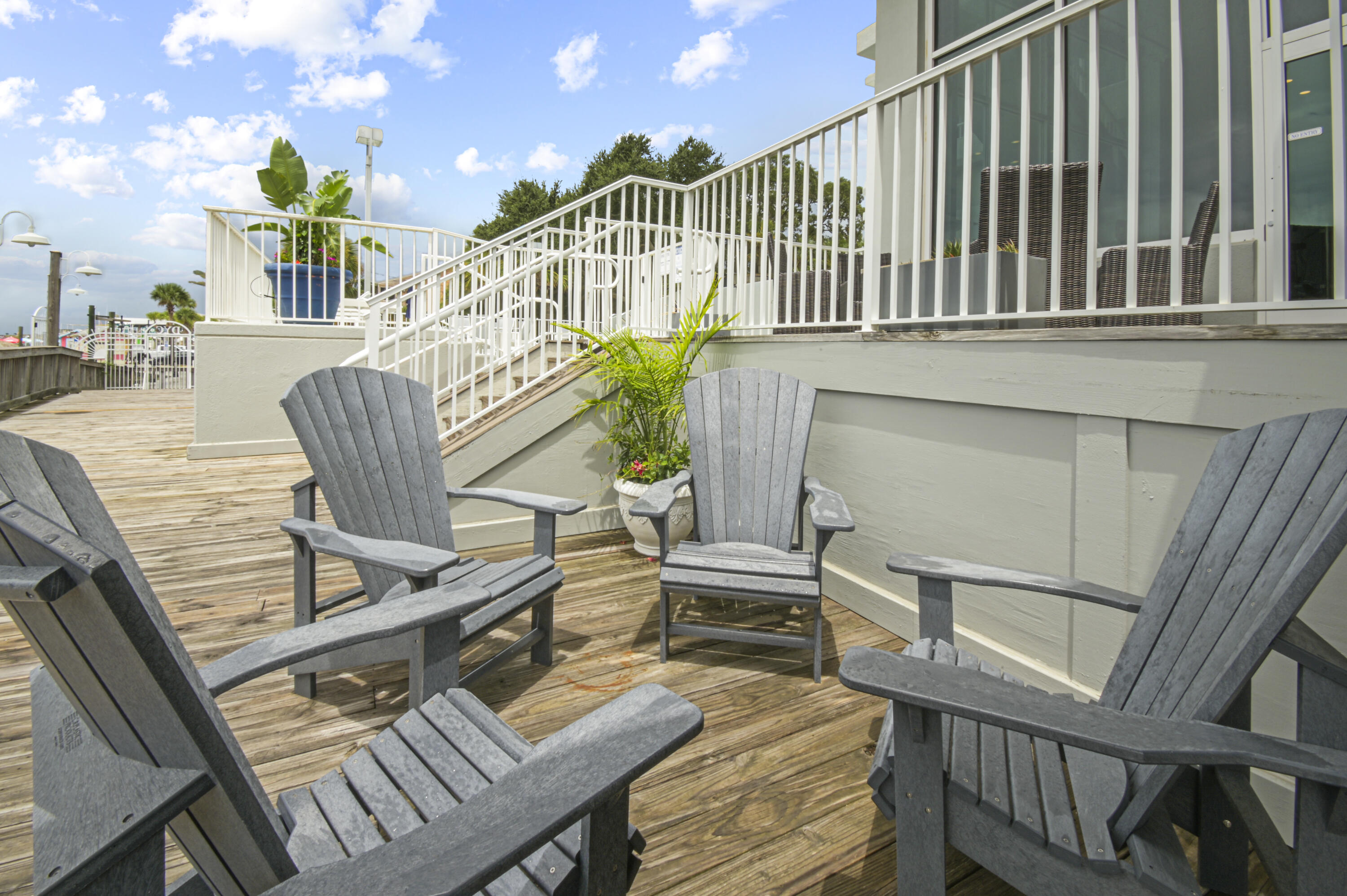 DESTIN YACHT CLUB CONDO - Residential