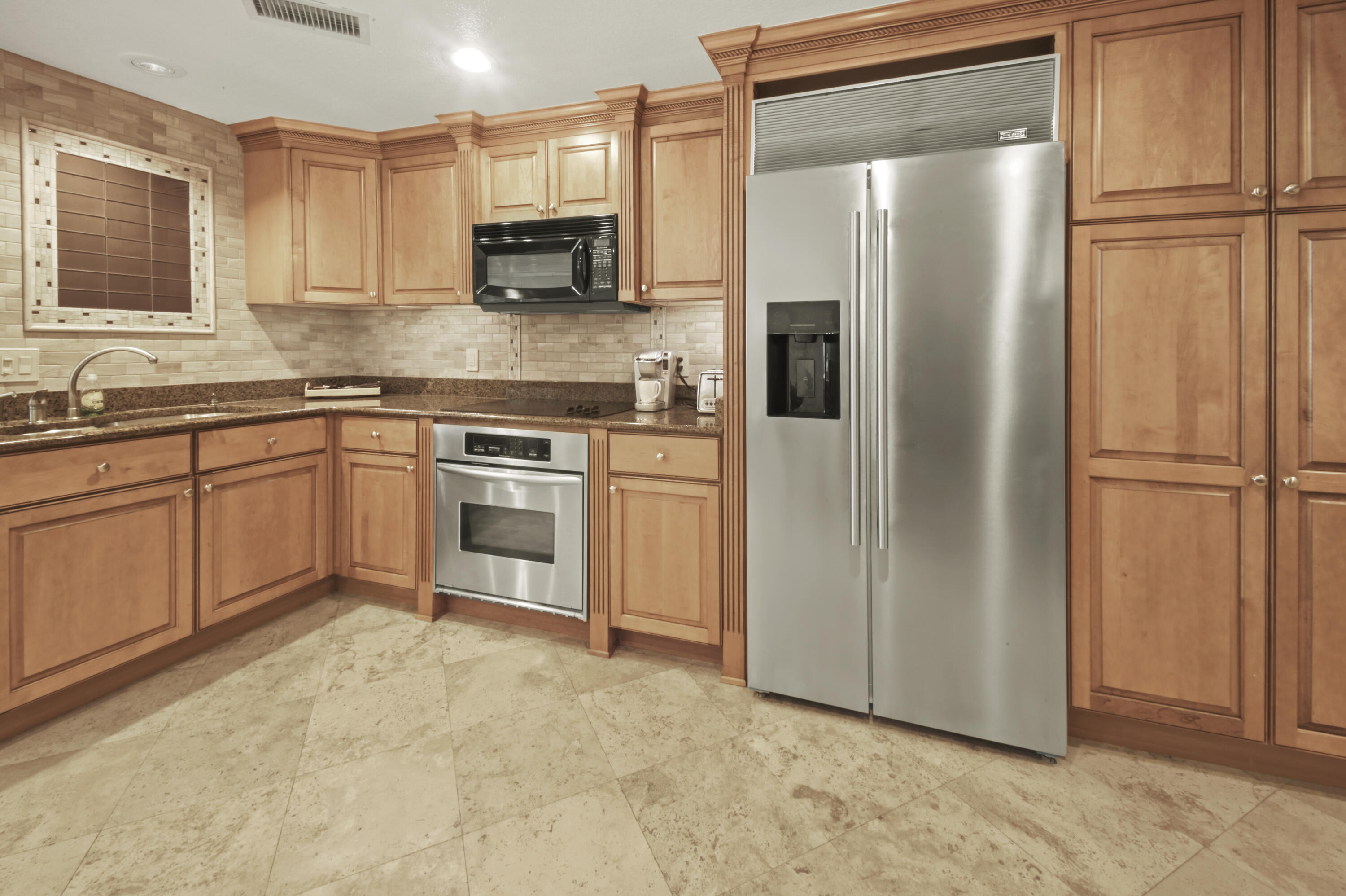 DESTIN YACHT CLUB CONDO - Residential