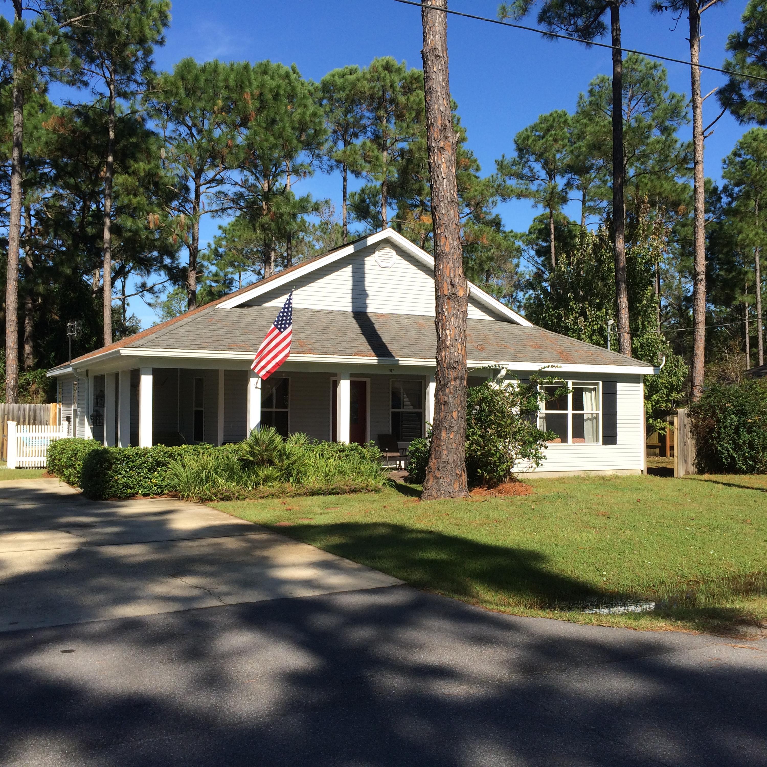 This is a beautiful 3 bedroom 2 bath home with fully finished detached workshop, large fenced in back yard located in the heart of Santa Rosa Beach. The kitchen has been recently updated and has a backup generator unit. It is less than two miles from Grand Boulevard, Sandestin and 30A.