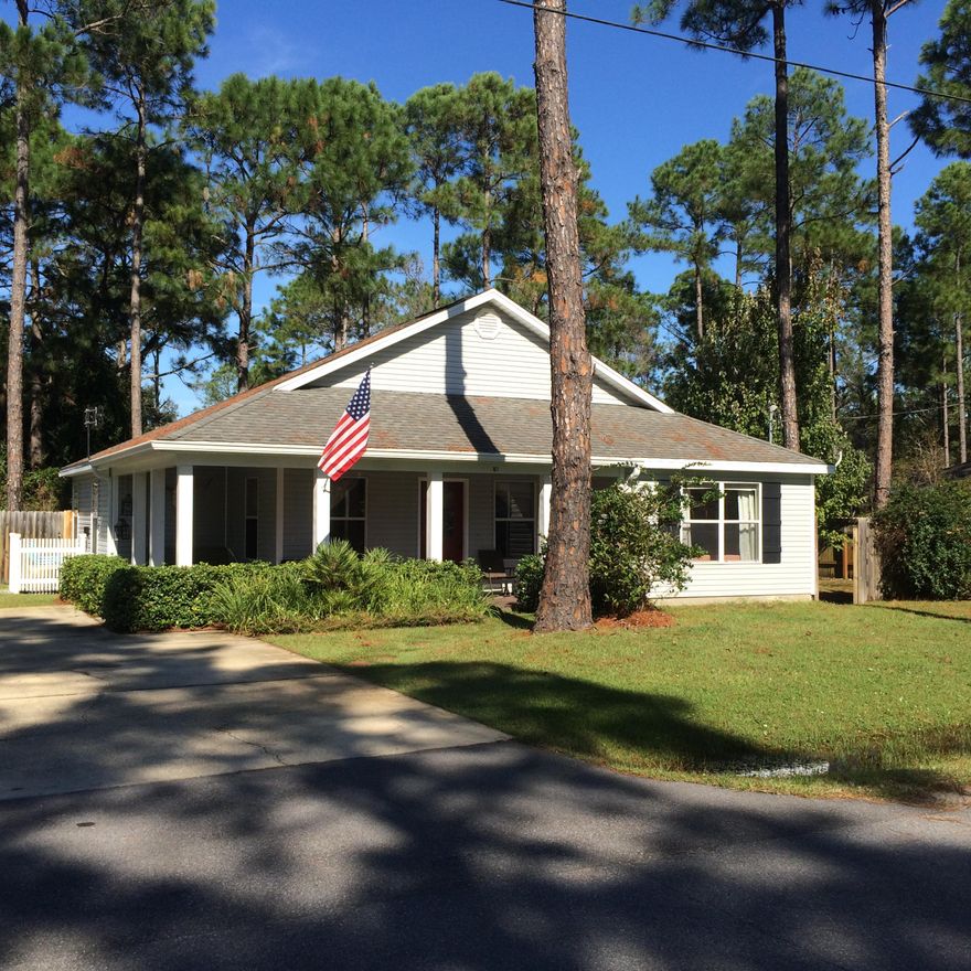 This is a beautiful 3 bedroom 2 bath home with fully finished detached workshop, large fenced in back yard located in the heart of Santa Rosa Beach. The kitchen has been recently updated and has a backup generator unit. It is less than two miles from Grand Boulevard, Sandestin and 30A.