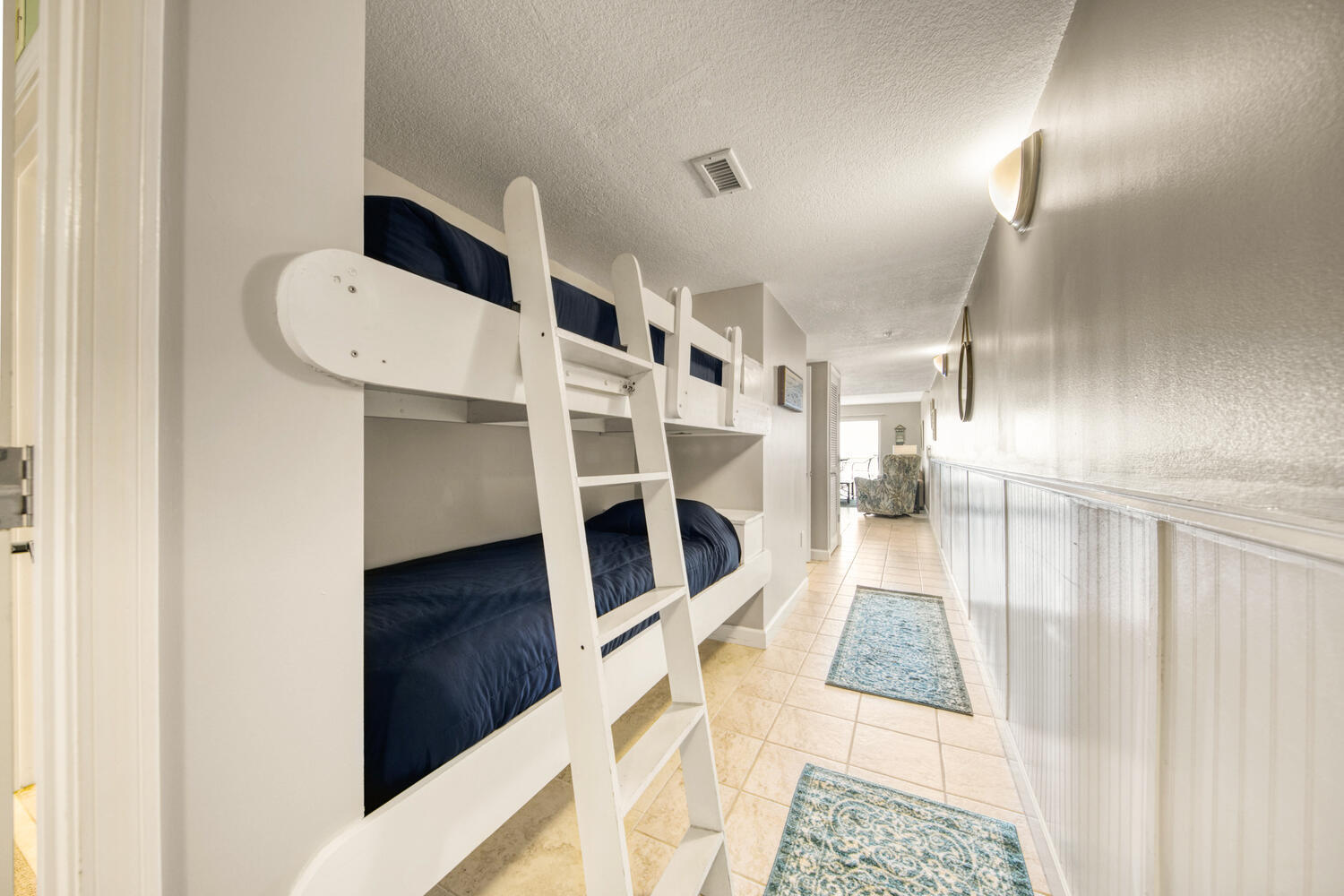 PELICAN ISLE - Residential