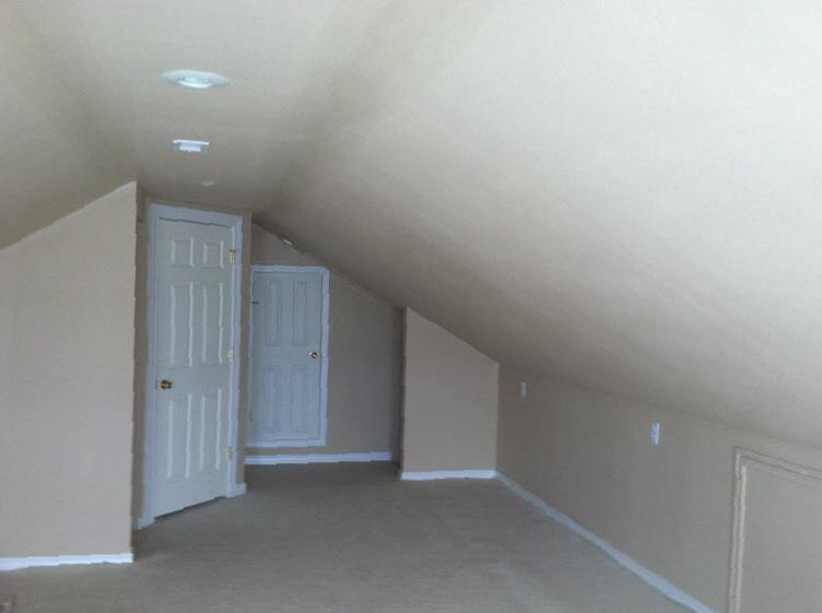 LIGHTHOUSE POINTE - Residential