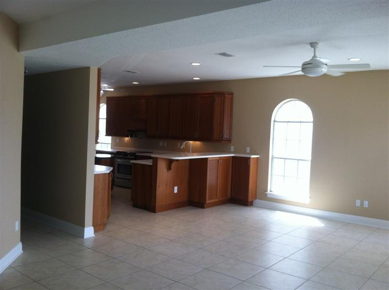 LIGHTHOUSE POINTE - Residential