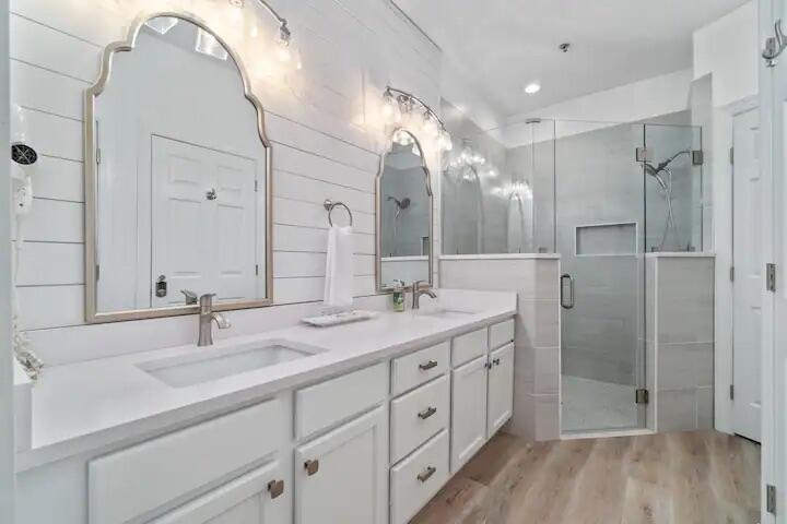 VILLAGE OF SOUTH WALTON BEACH THE - Residential