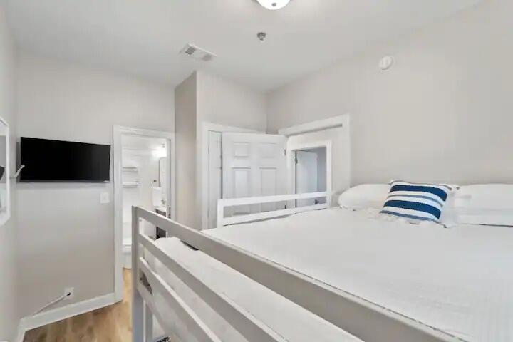 VILLAGE OF SOUTH WALTON BEACH THE - Residential