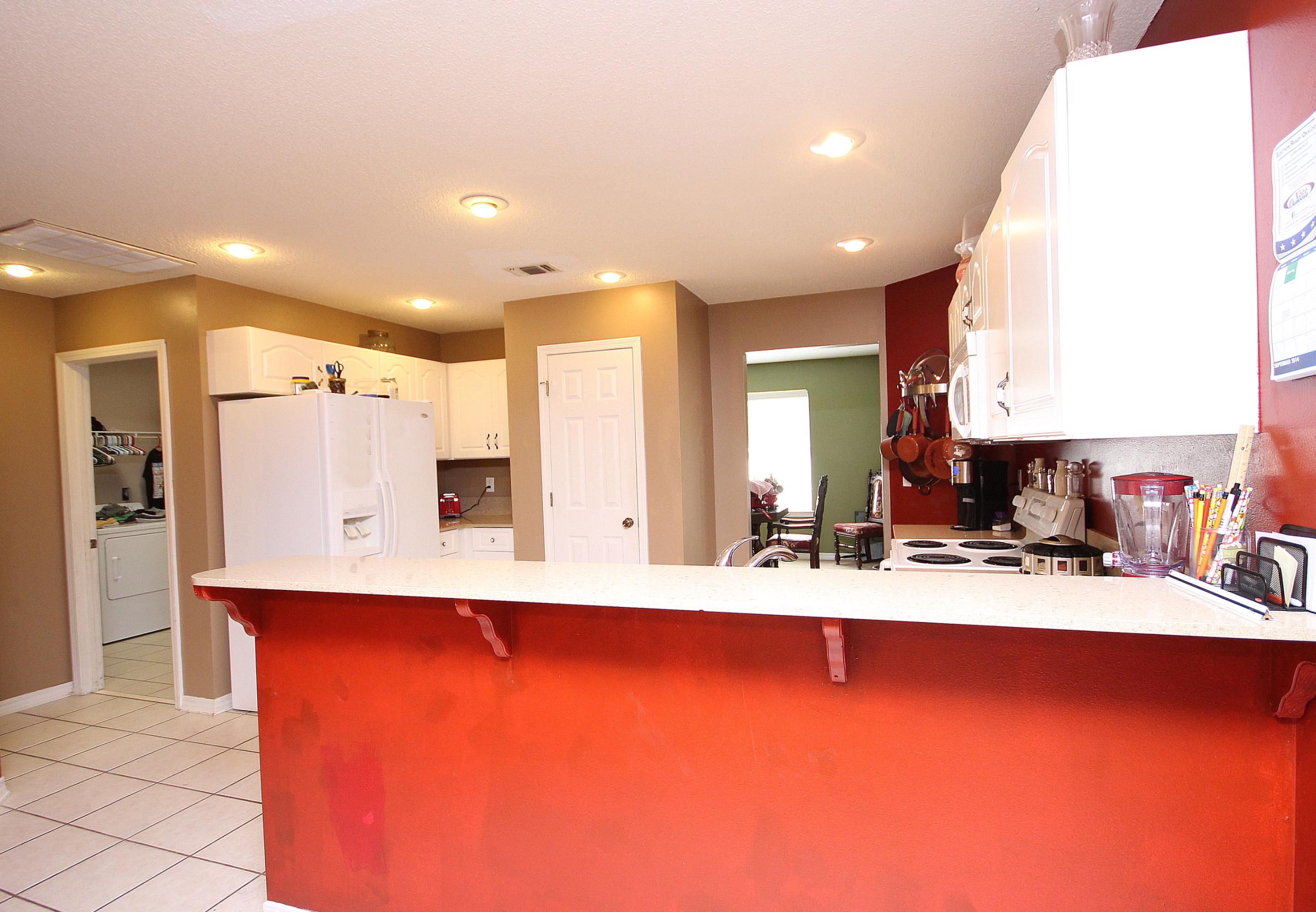 LOST CREEK - Residential