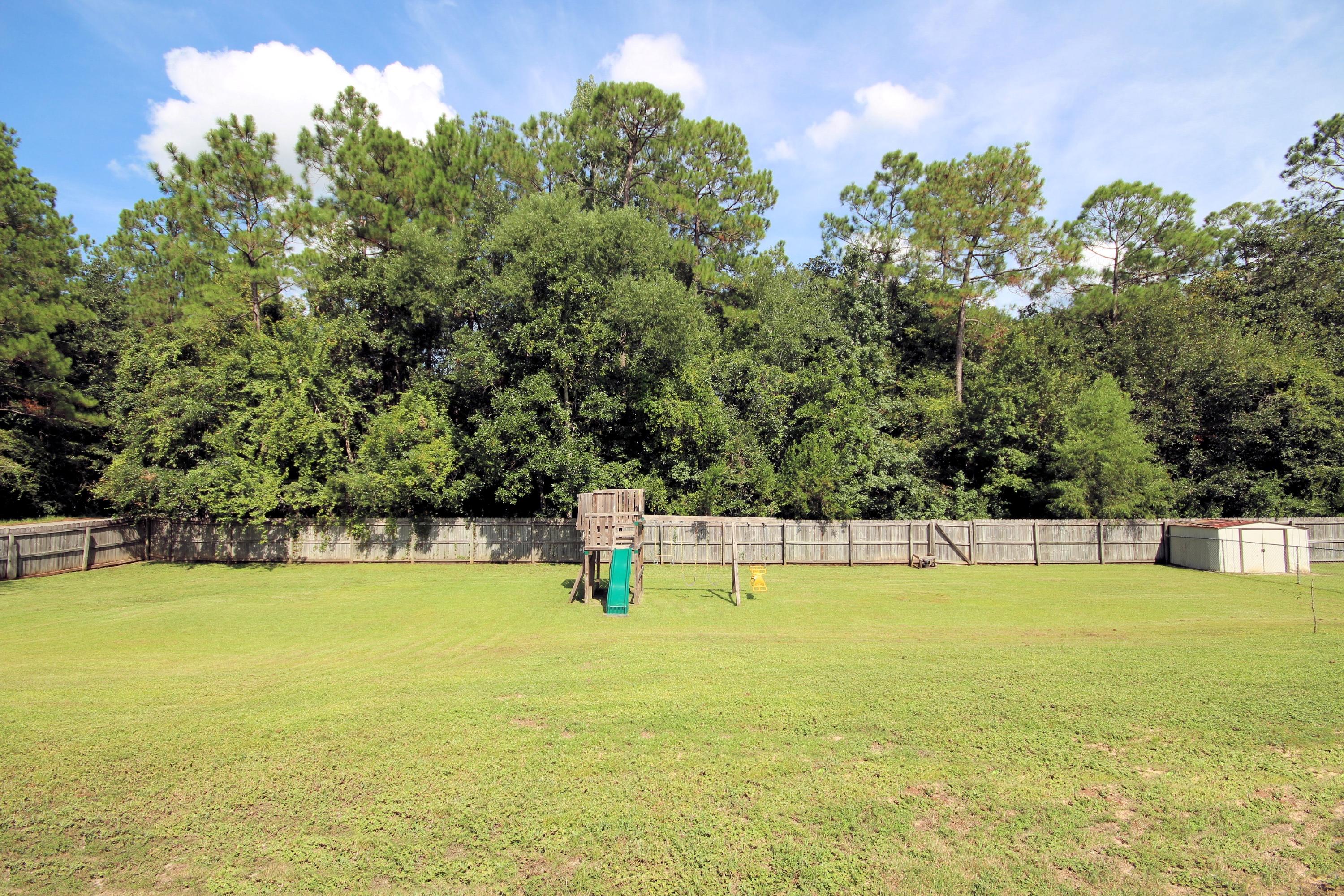 LOST CREEK - Residential