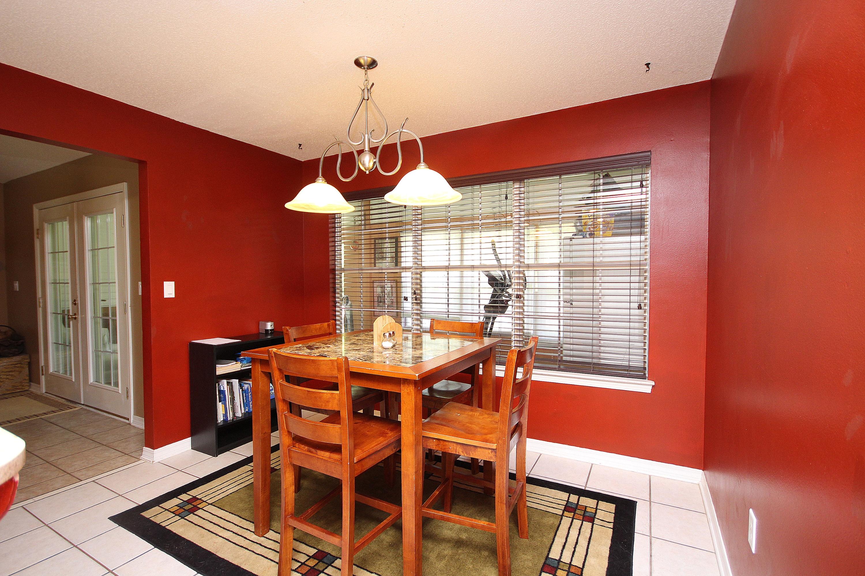 LOST CREEK - Residential