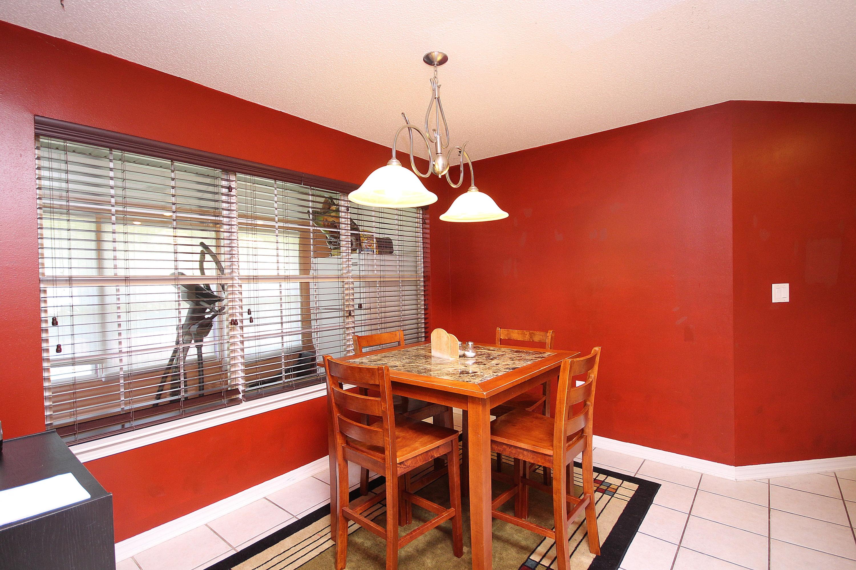 LOST CREEK - Residential