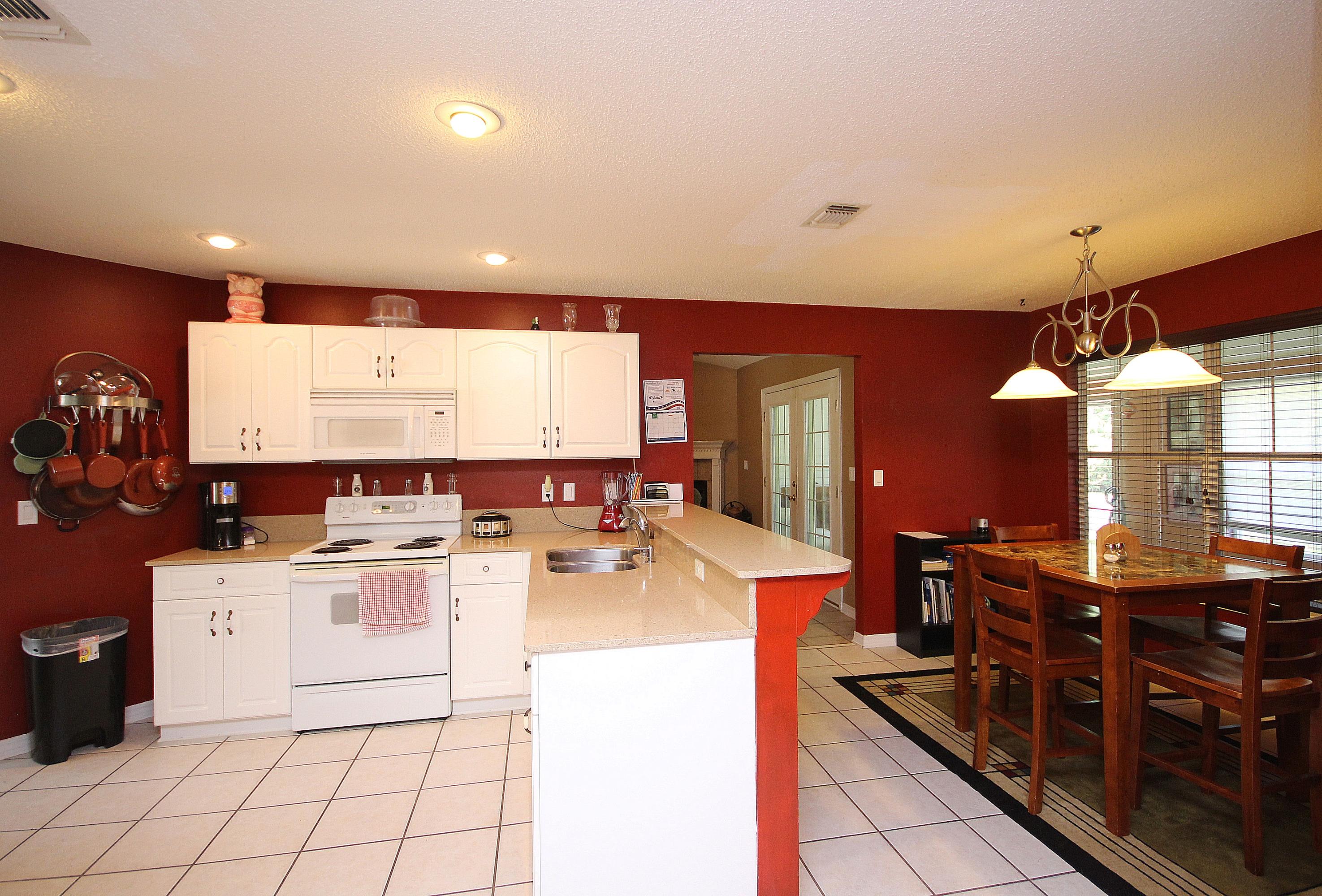 LOST CREEK - Residential