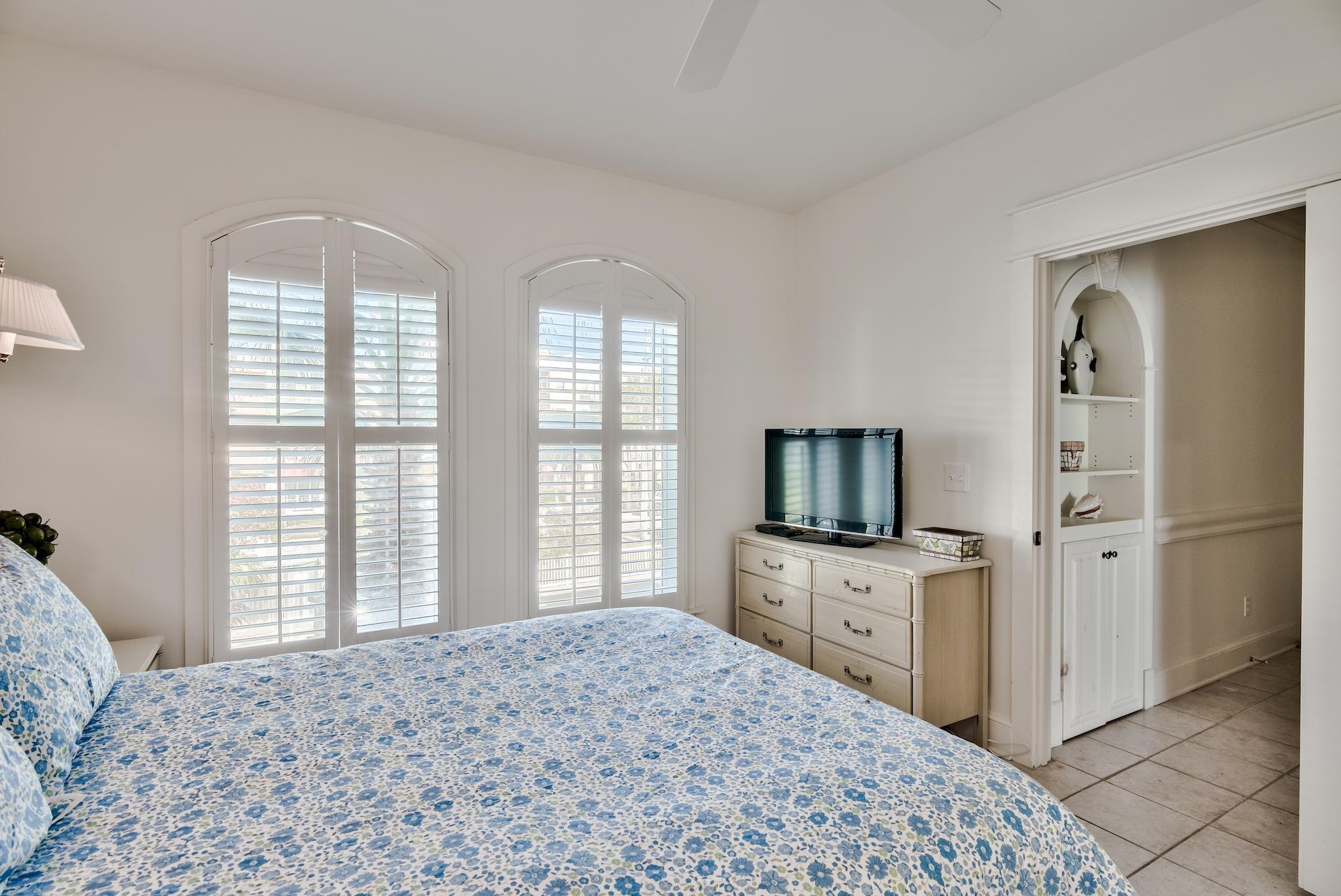 VILLAS AT SANTA ROSA BEACH - Residential