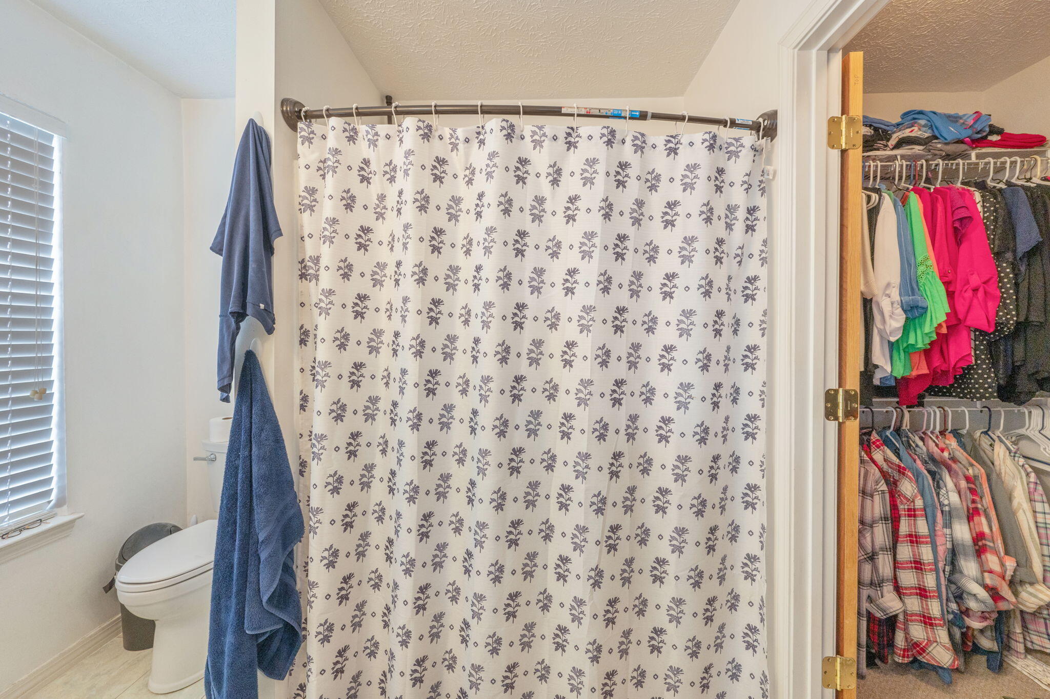 FOREST OAKS PH 3 - Residential