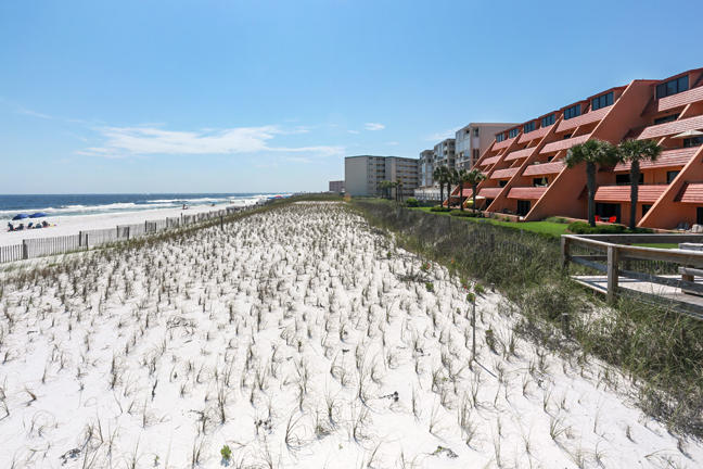 AEGEAN CONDO - Residential