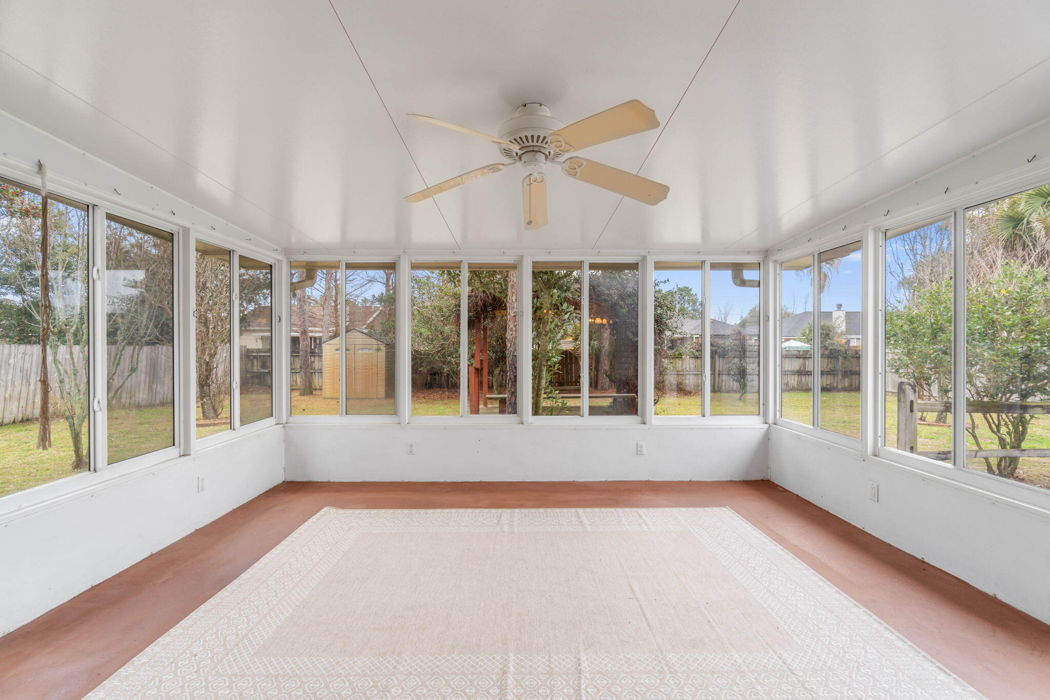 ASHBERRY WOODS - Residential