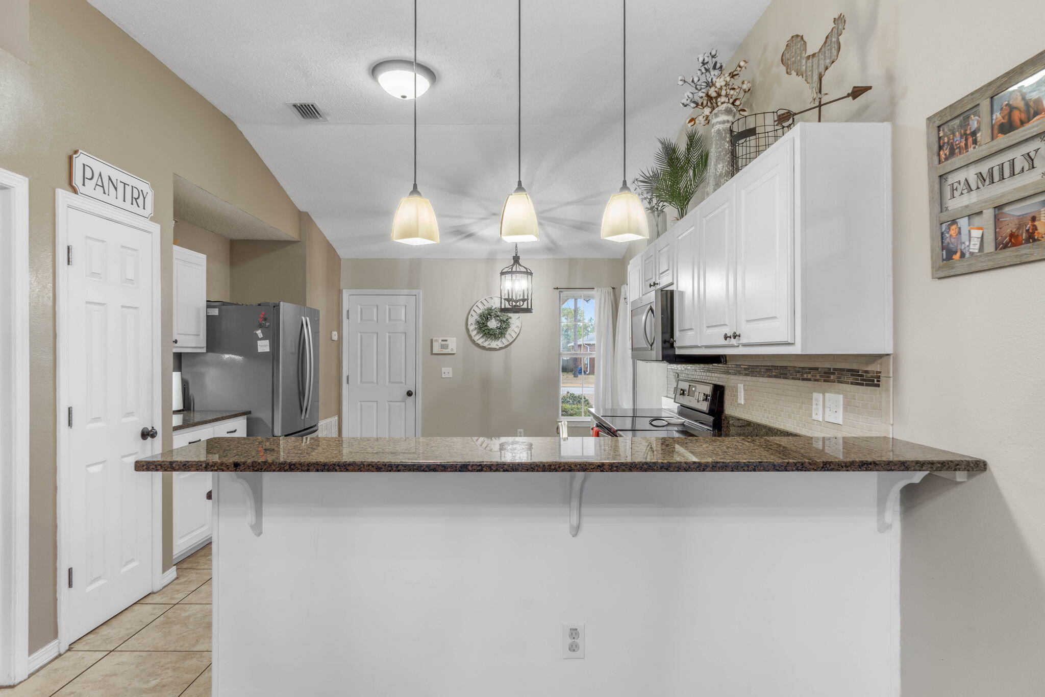 ASHBERRY WOODS - Residential