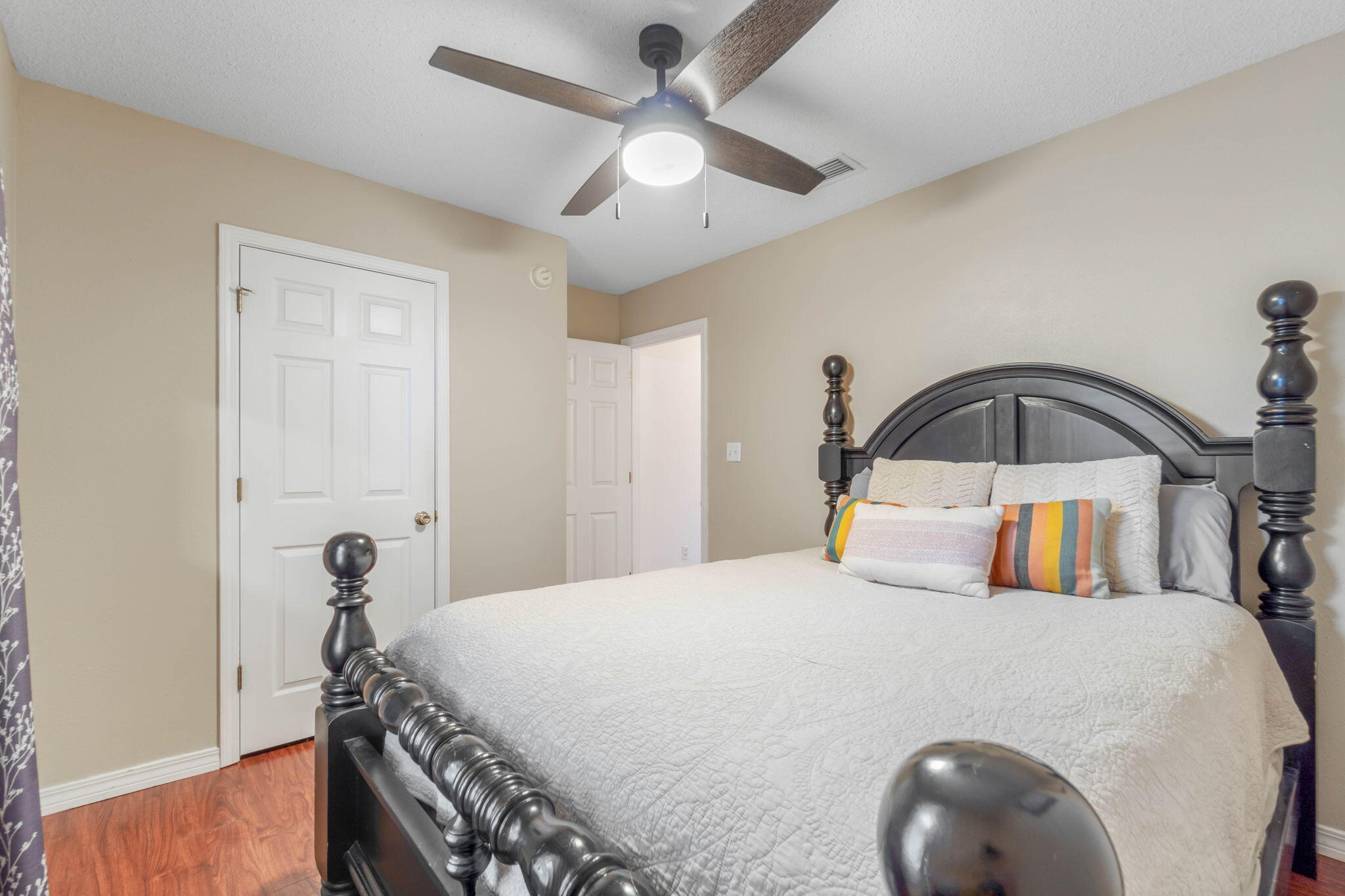 ASHBERRY WOODS - Residential