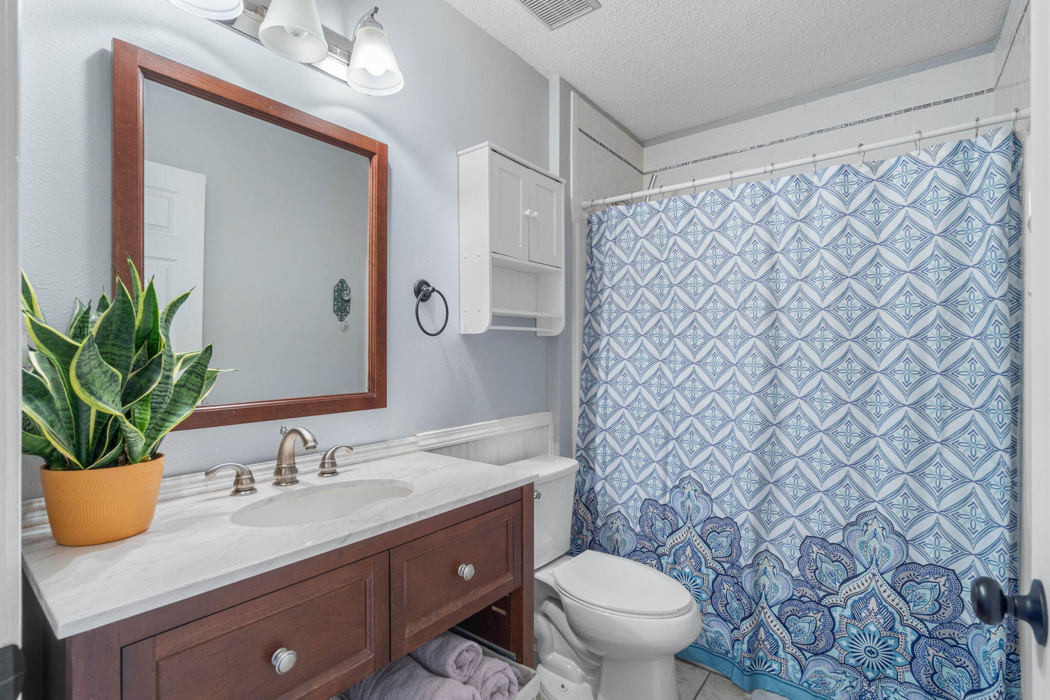 ASHBERRY WOODS - Residential