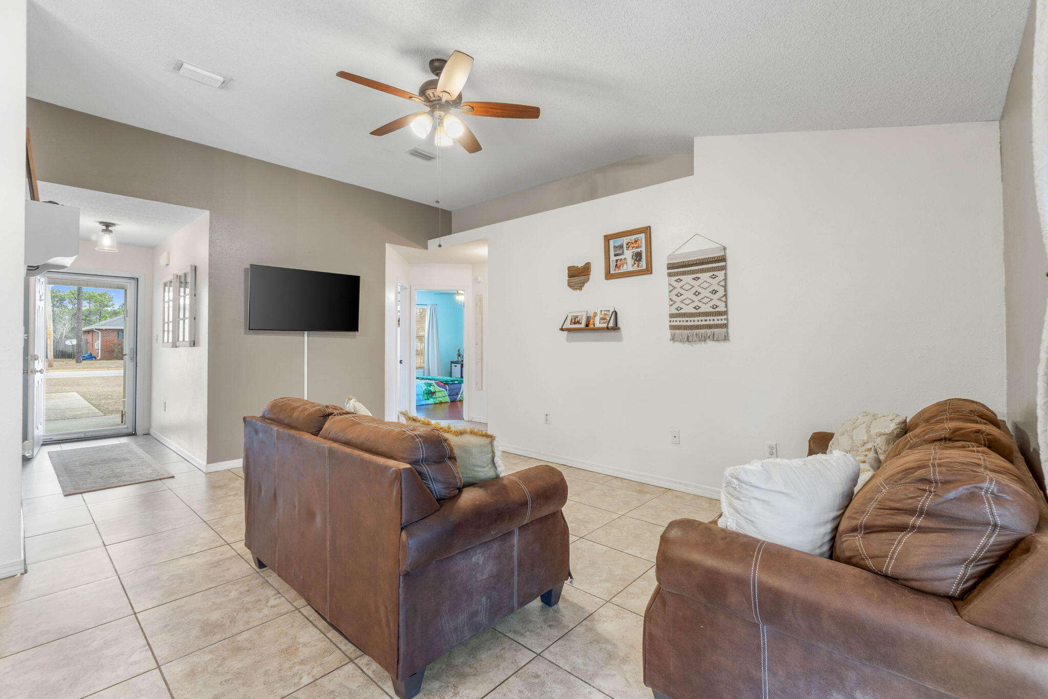 ASHBERRY WOODS - Residential