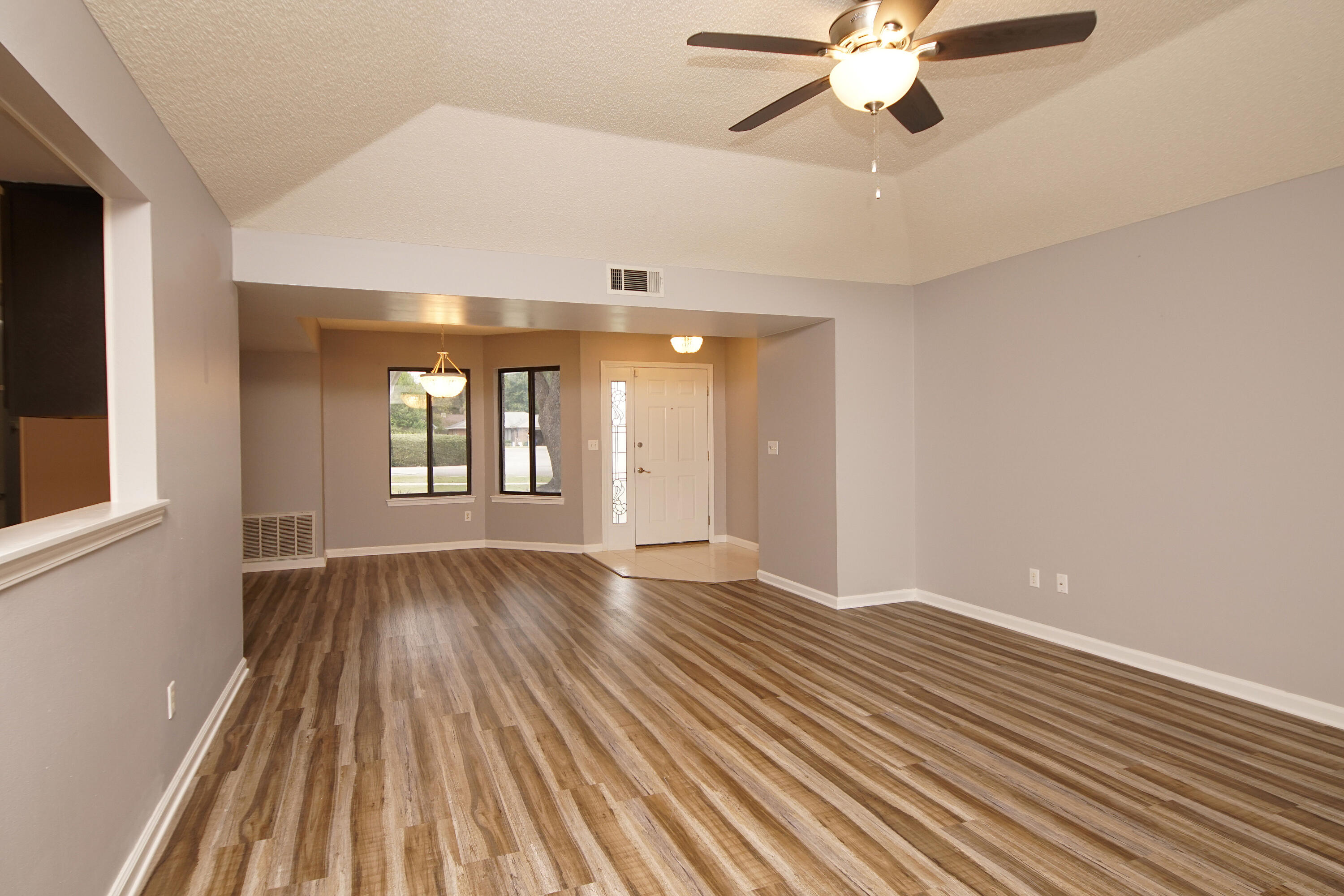 CEDAR RIDGE - Residential