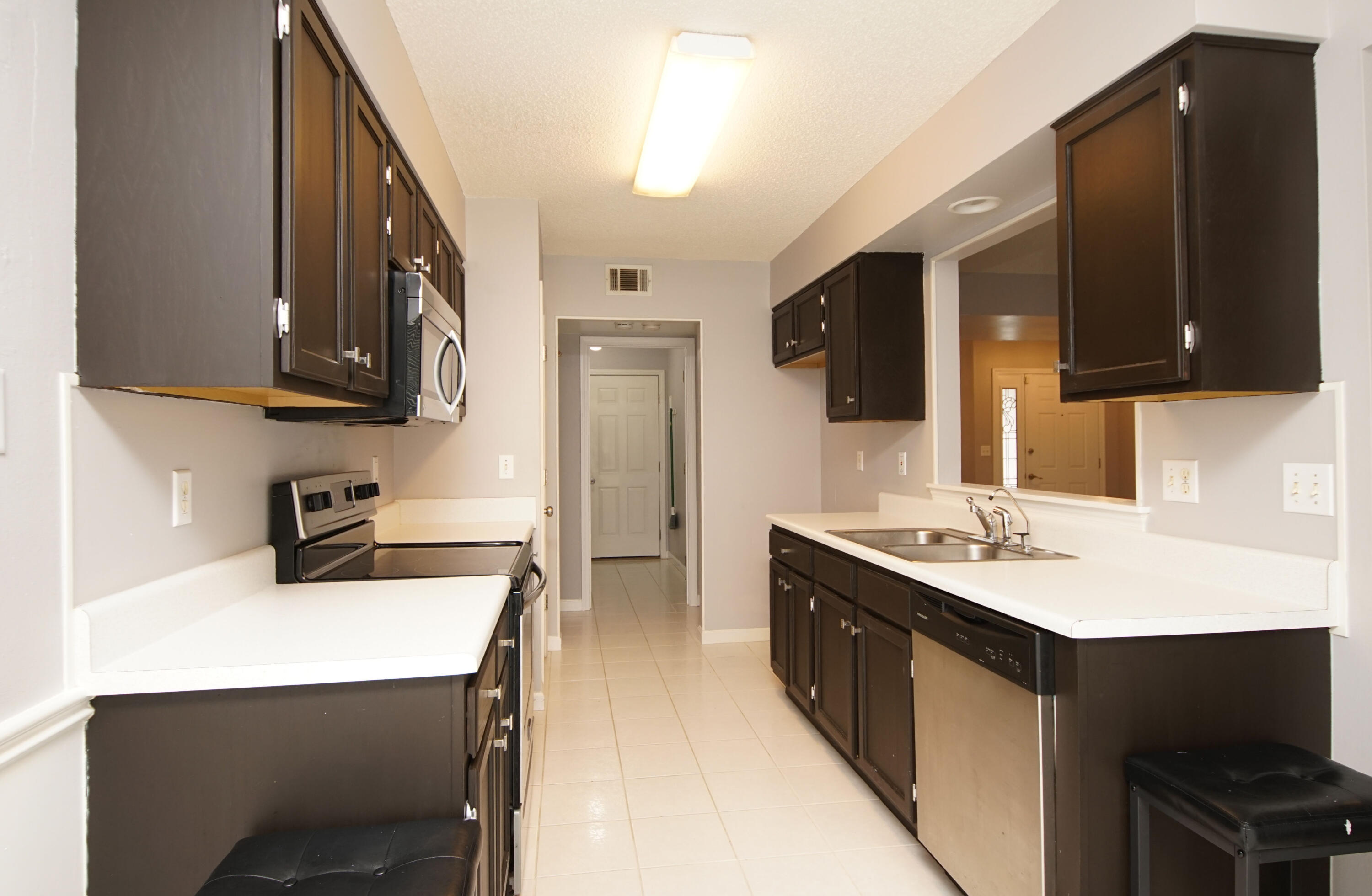 CEDAR RIDGE - Residential