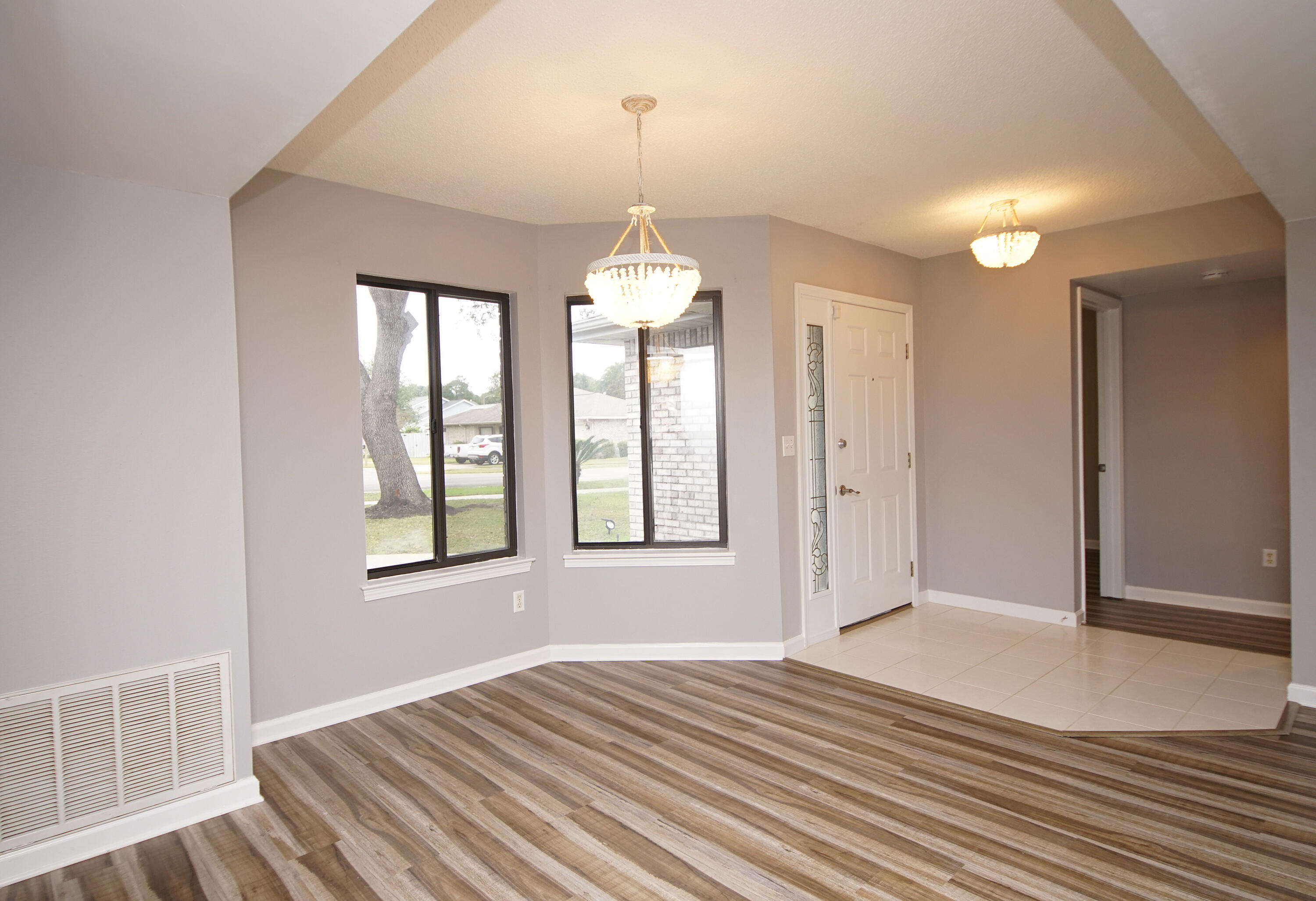 CEDAR RIDGE - Residential