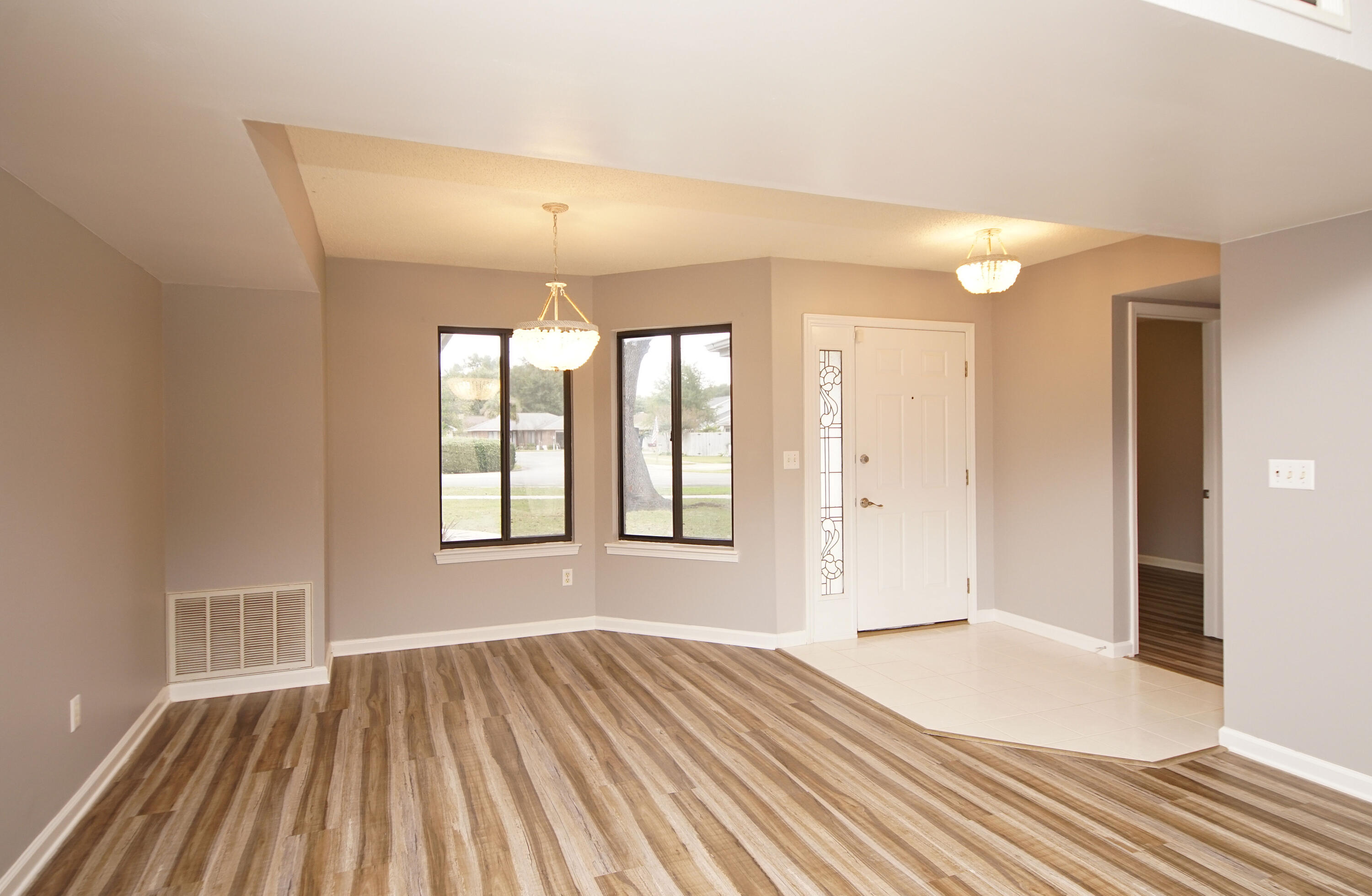 CEDAR RIDGE - Residential