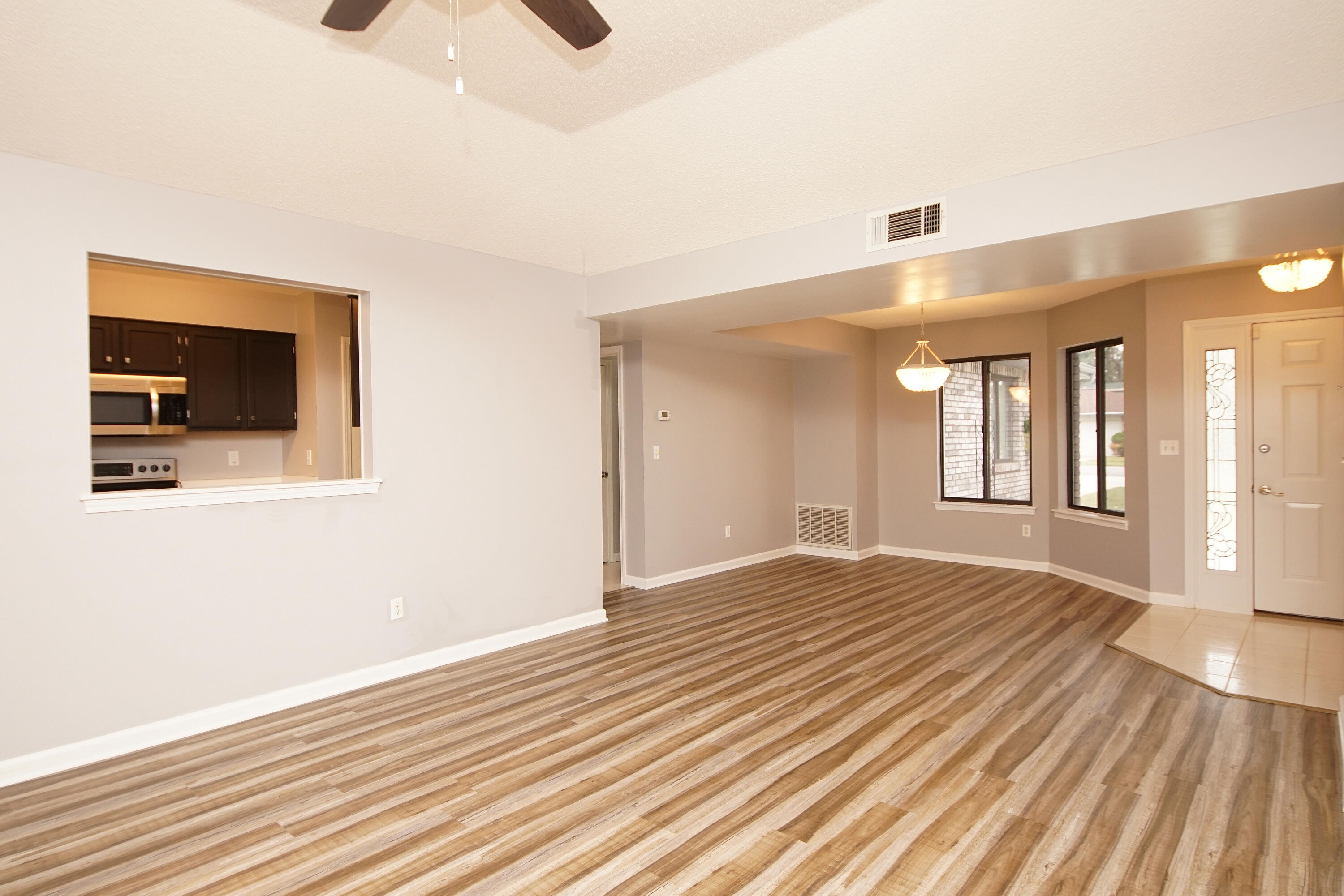 CEDAR RIDGE - Residential