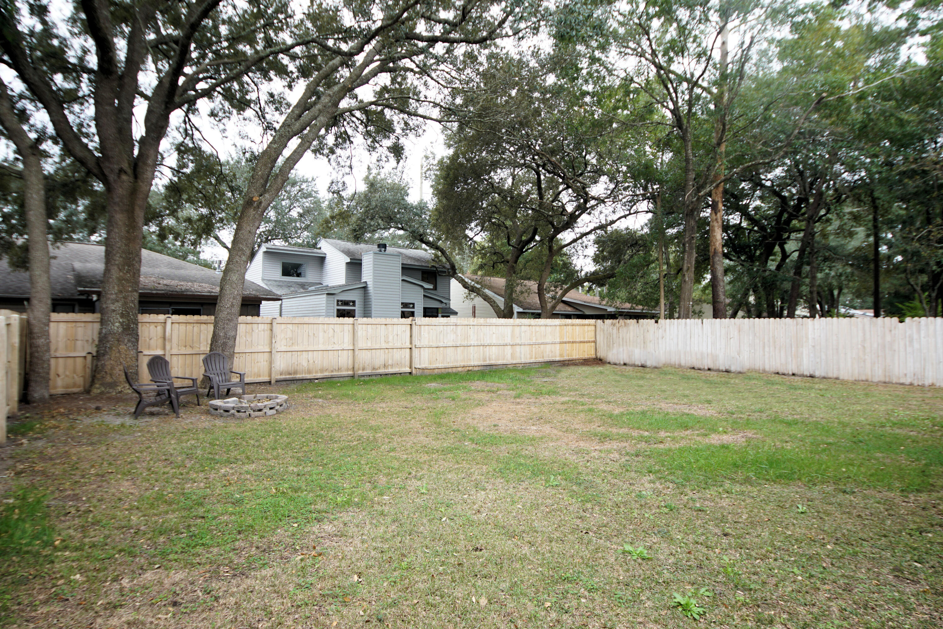 CEDAR RIDGE - Residential